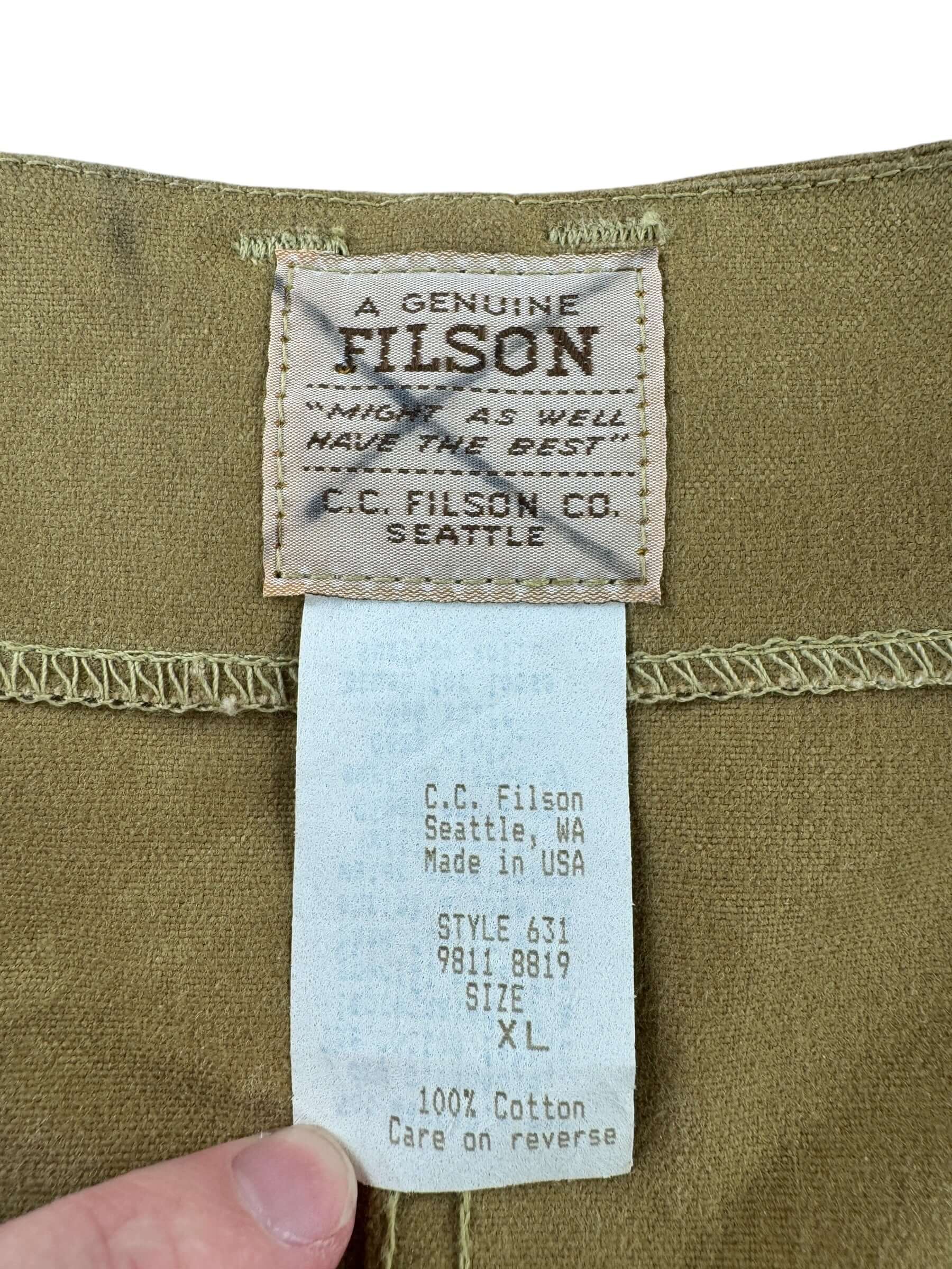 Label on Vintage Filson Dry Tin Hunting Vest SZ XL