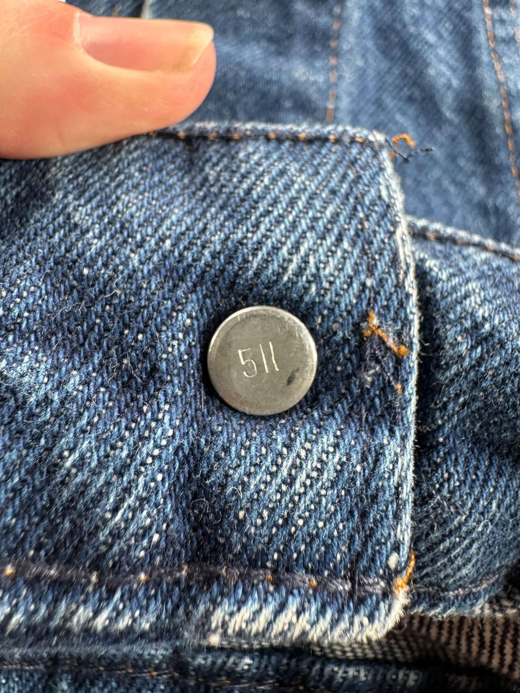 Button Stamp on Vintage Levis 70704 Trucker Jacket SZ 16 (Fits XS)