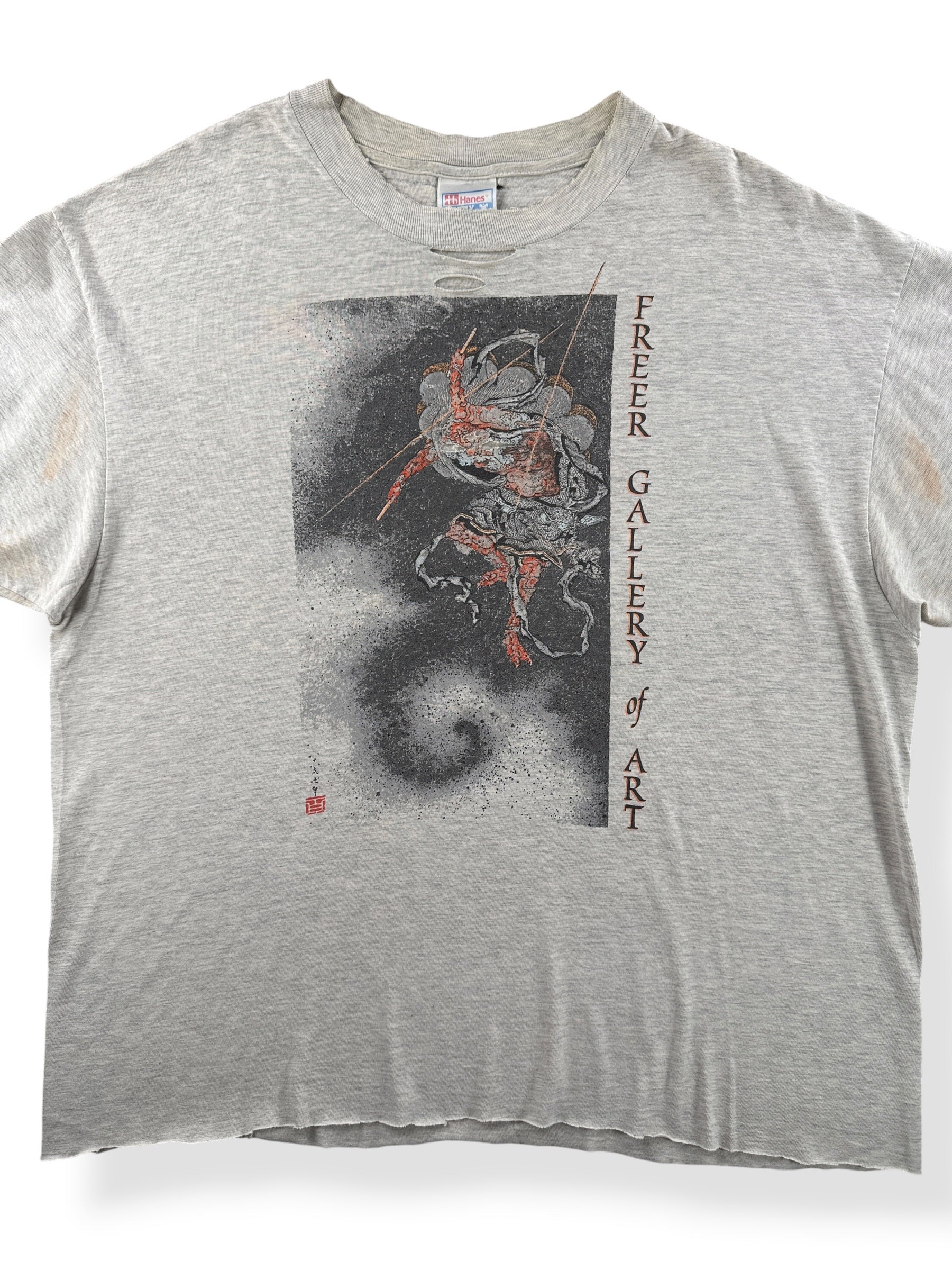 Front Close Up of Vintage Cropped 90s Thunder God Freer Gallery of Art Tee SZ XL