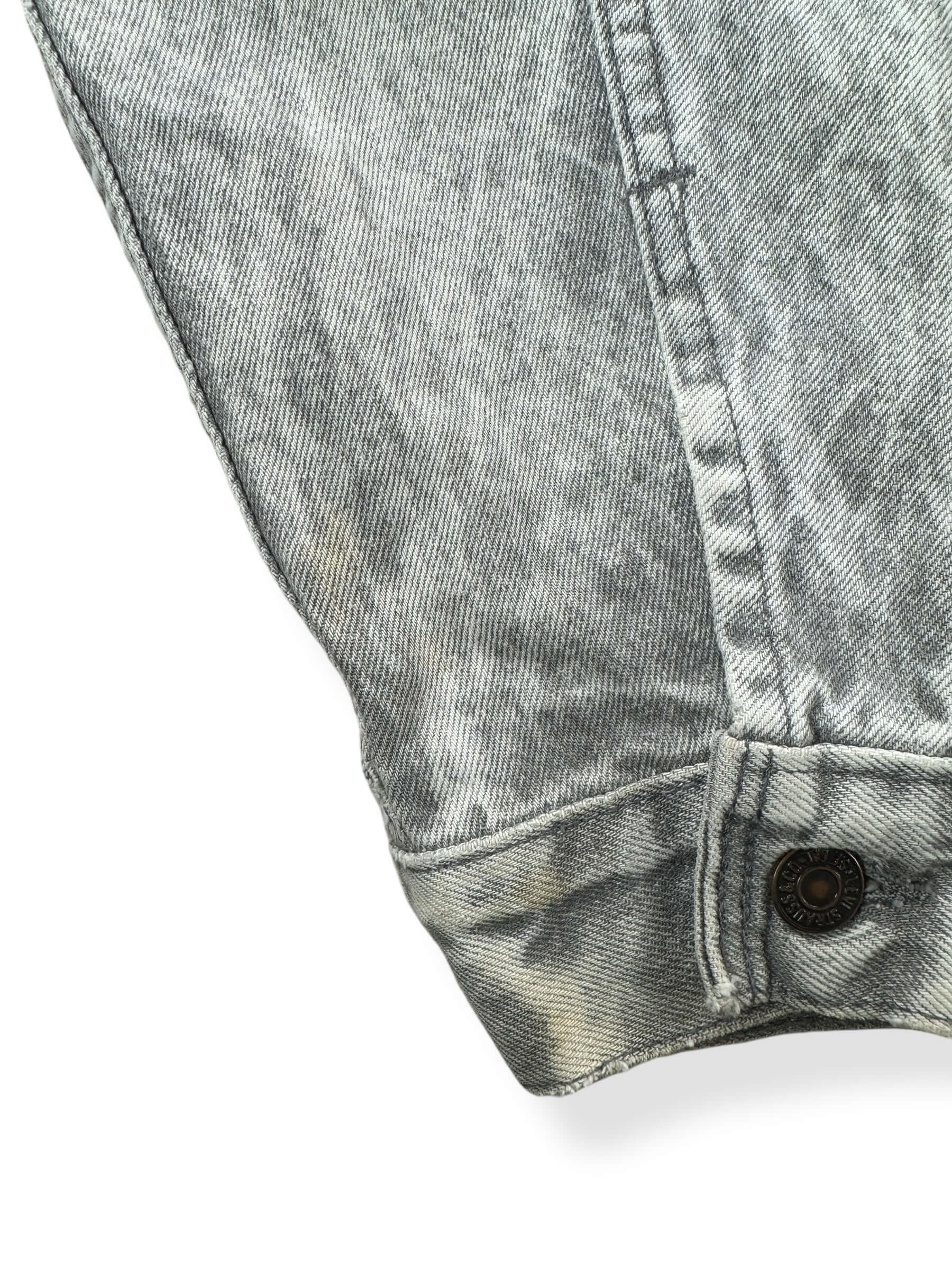 Wear on Vintage 1987 Levis Grey Acid Washed Jacket SZ M