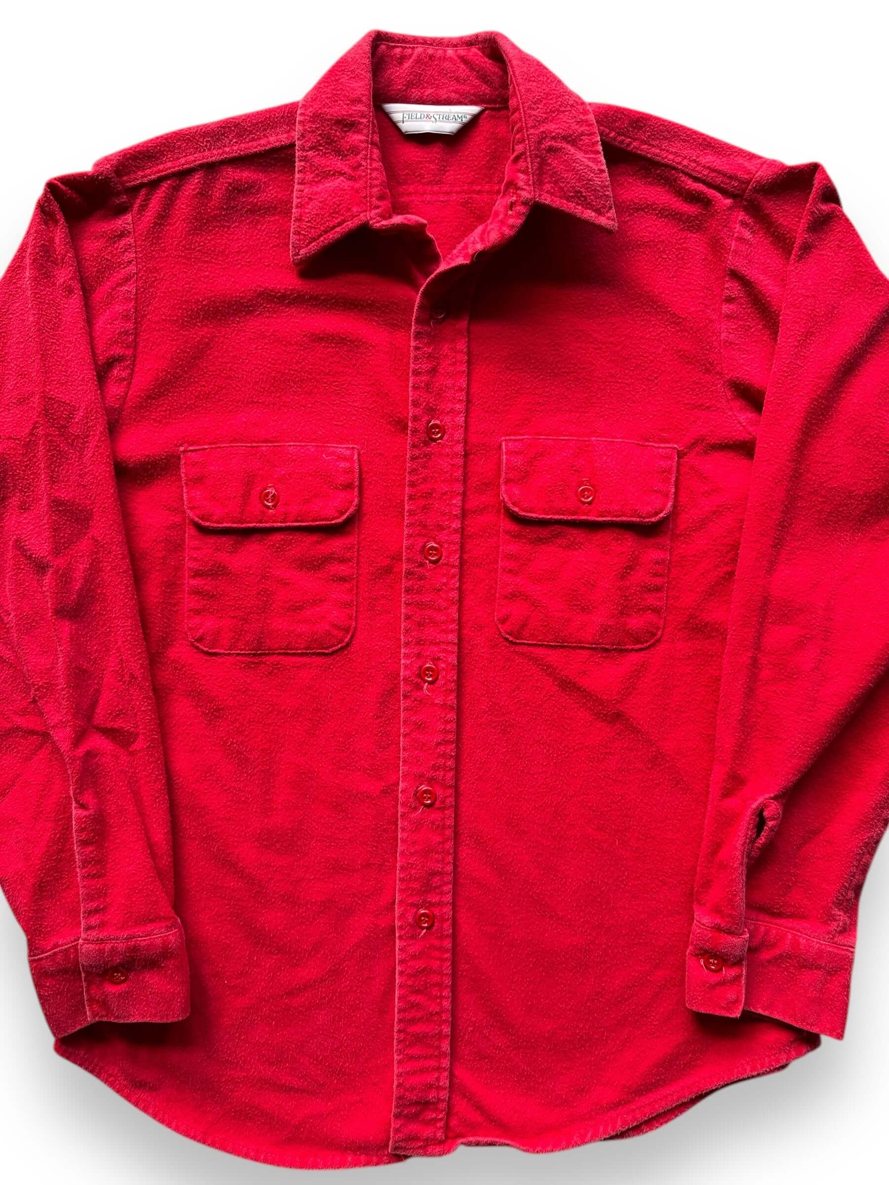 front close up of Vintage Field and Stream Red Chamois Shirt SZ M