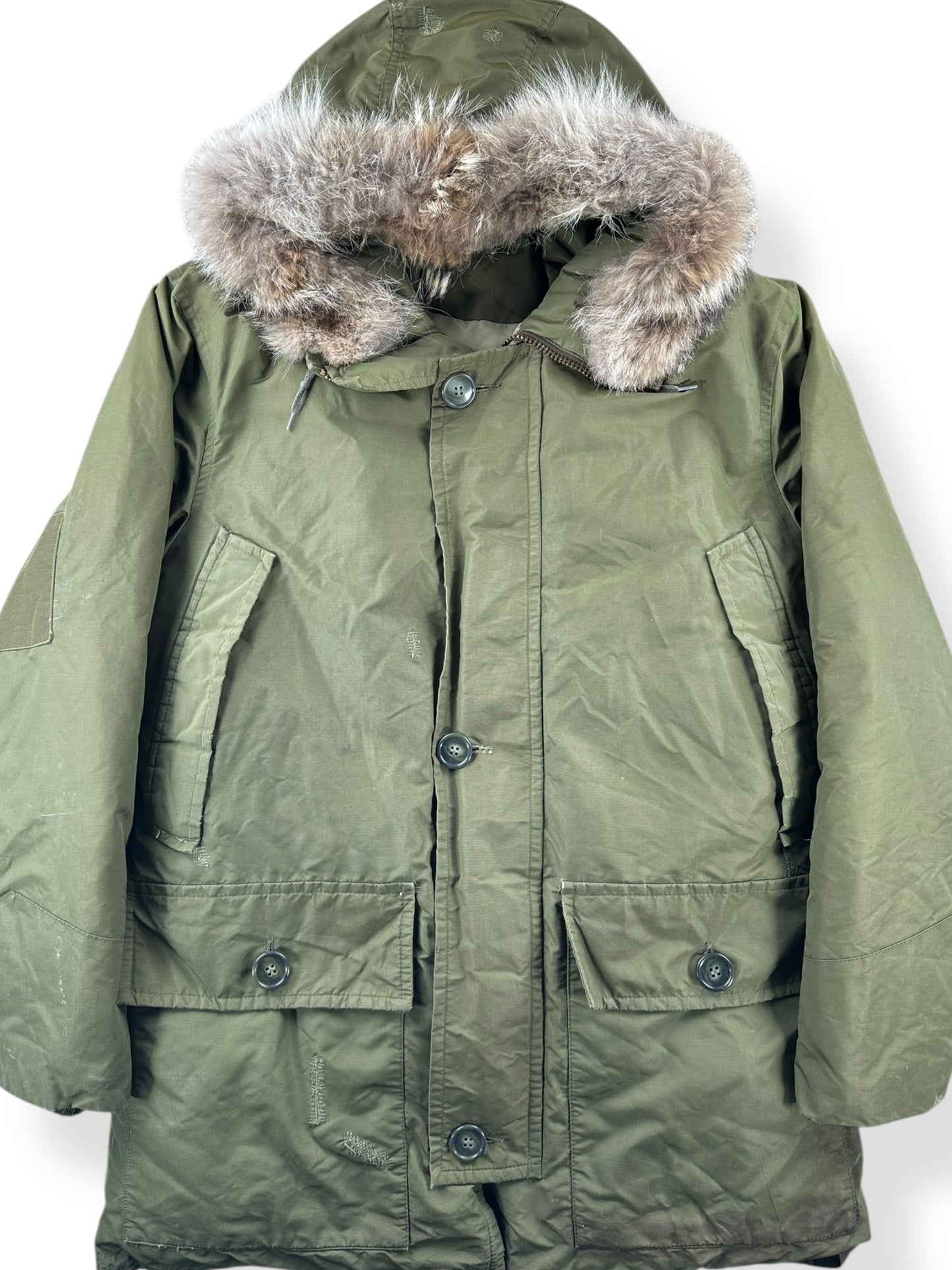 Front Close Up of Vintage 70s Era Eddie Bauer Down Parka w/ Fur Hood SZ M