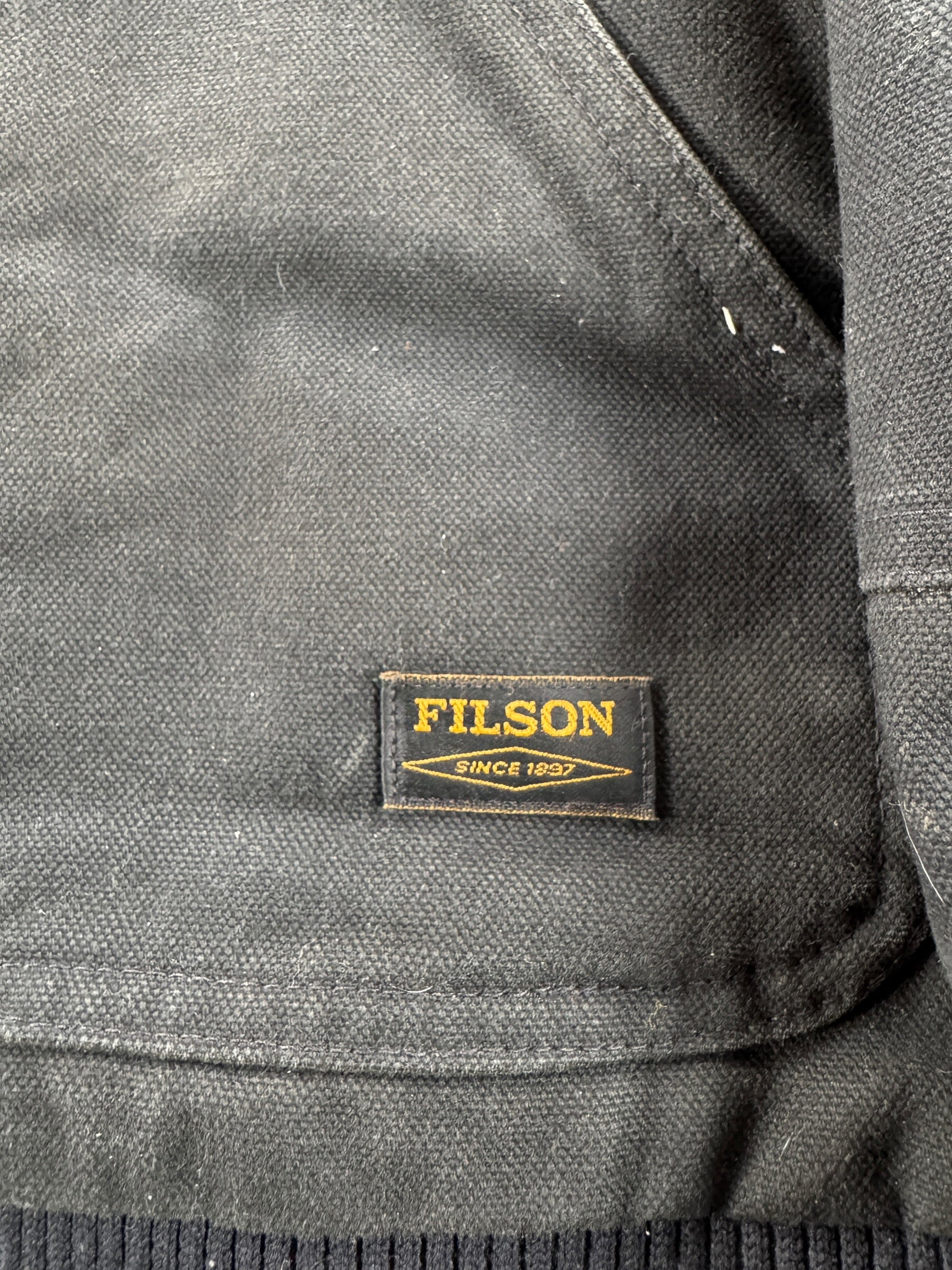 Label on Filson Black Worksmith Jacket SZ L