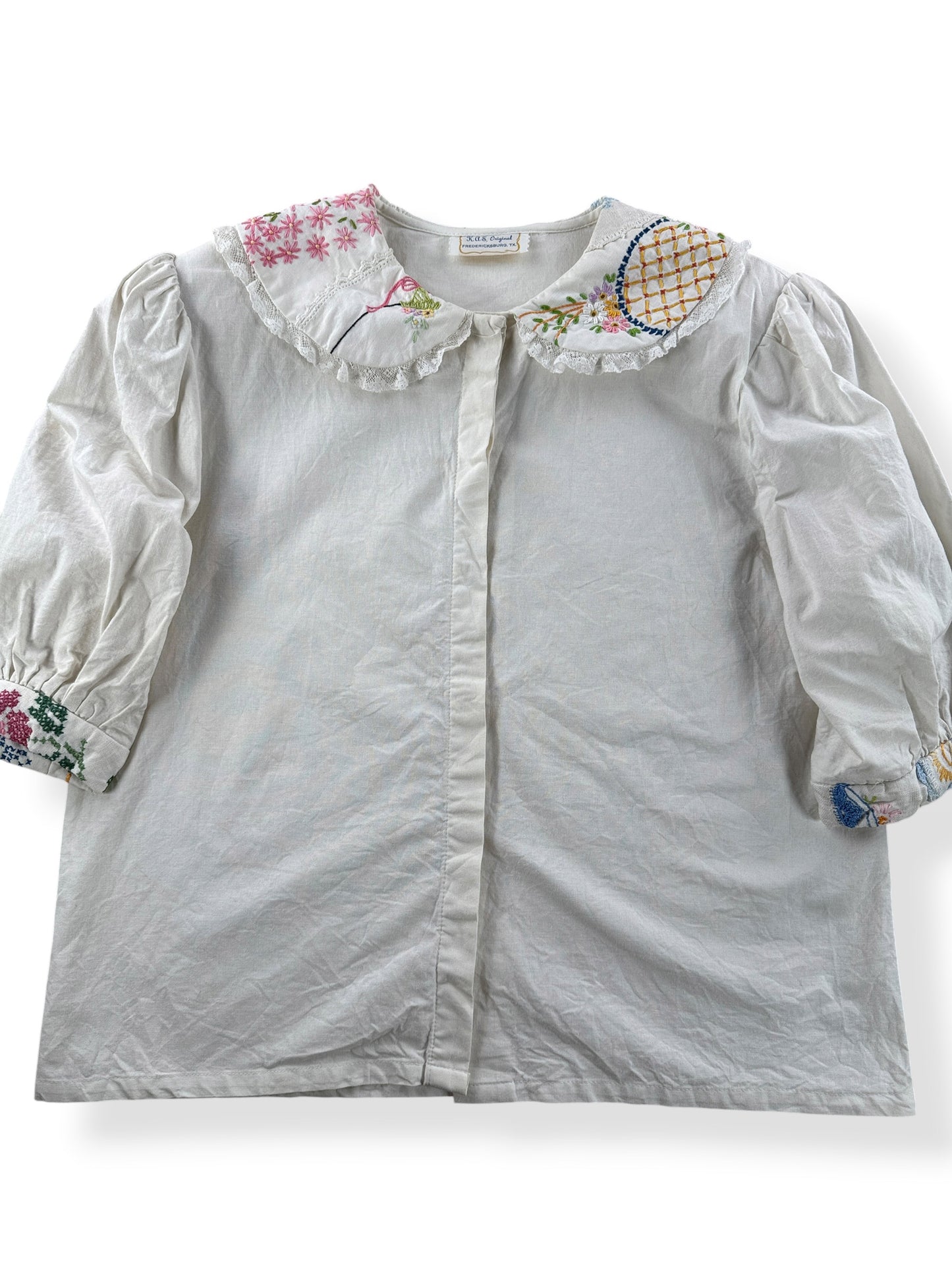 Close-up of Vintage KAS Embroidered Blouse SZ M