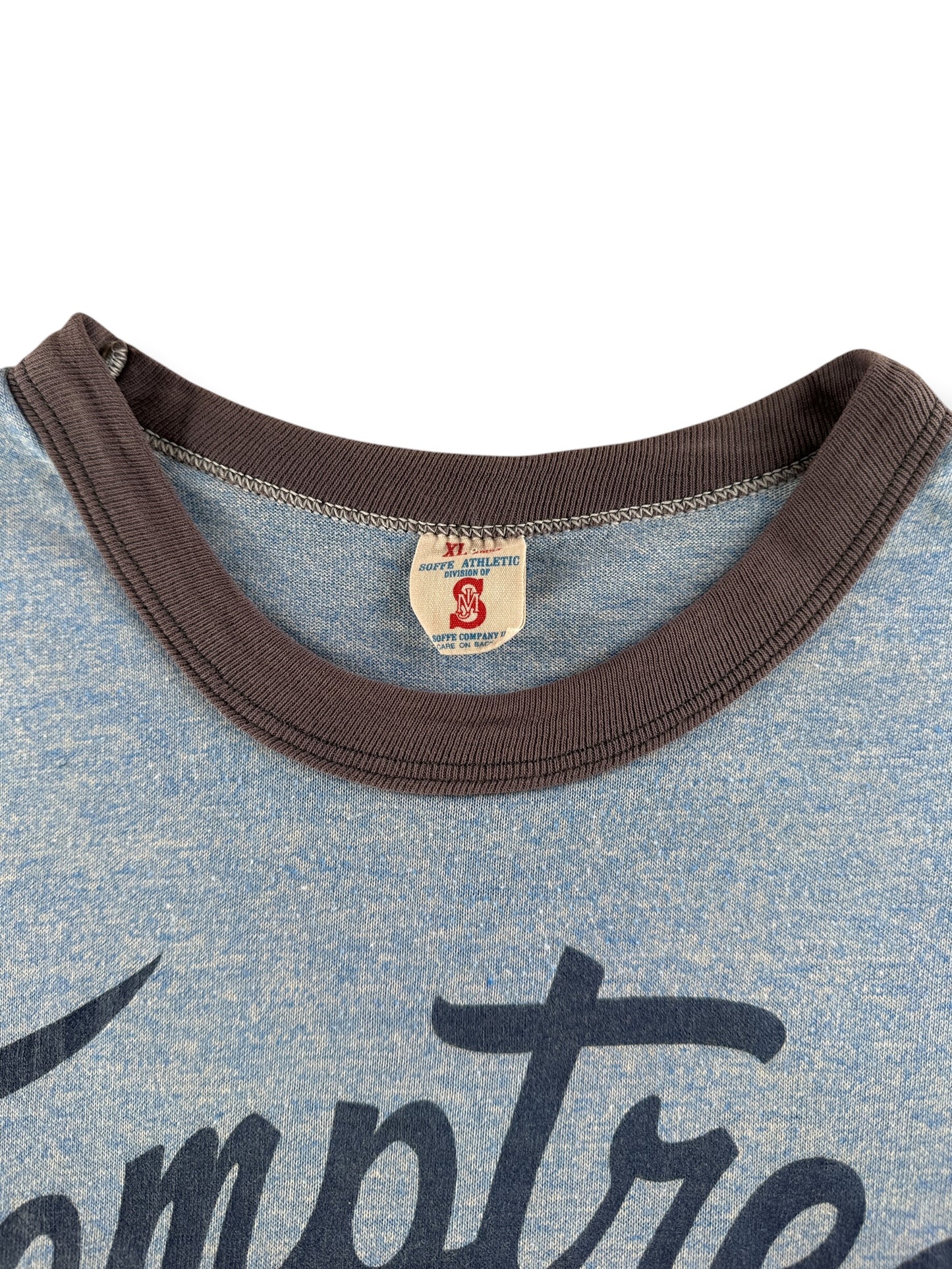 Collar on Vintage Temptress Los Angeles Ringer Tee SZ XL (Fits M)