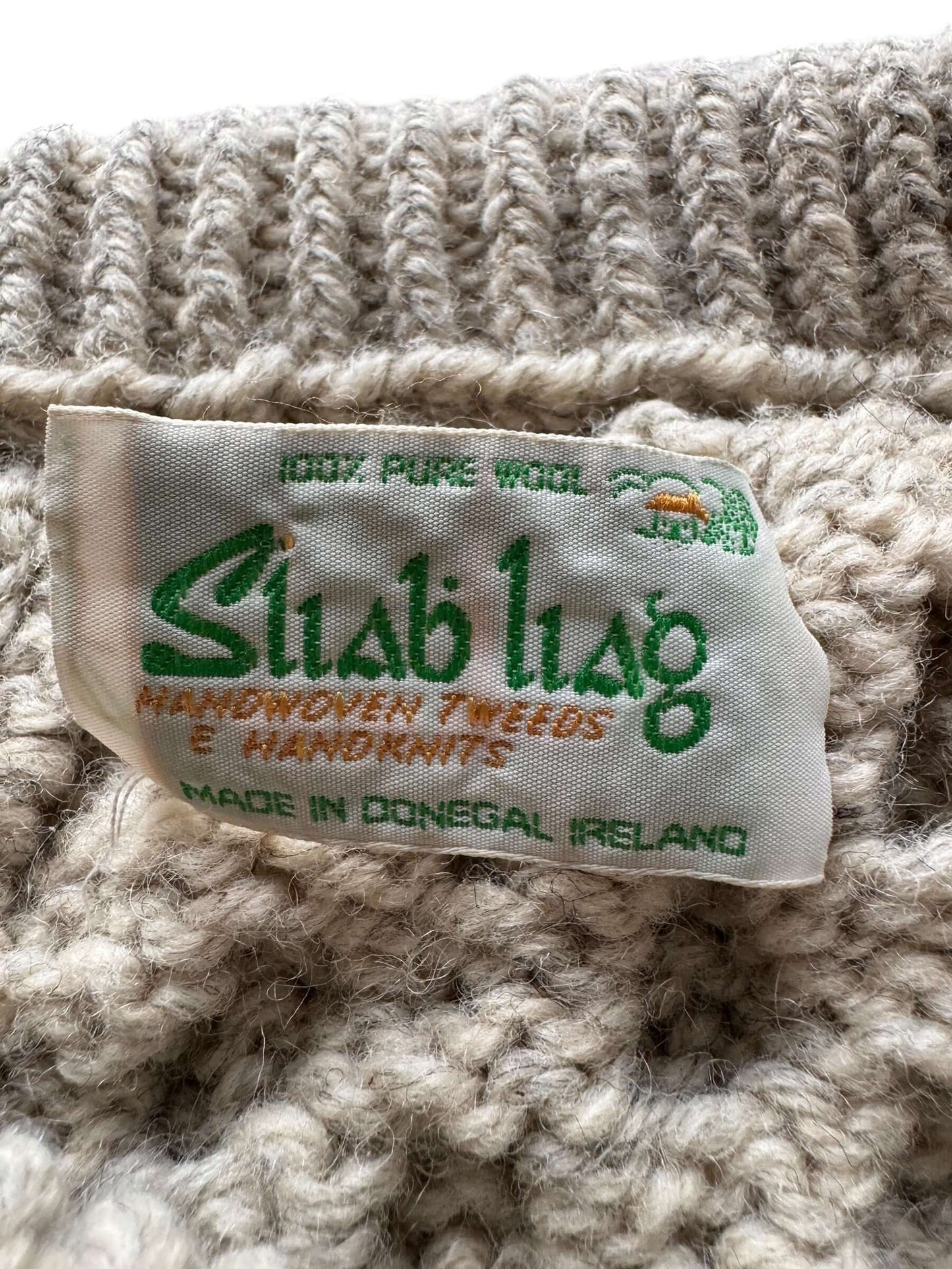 Tag of Vintage Sliab Liag grey Irish cable knit fisherman's sweater SZ XL