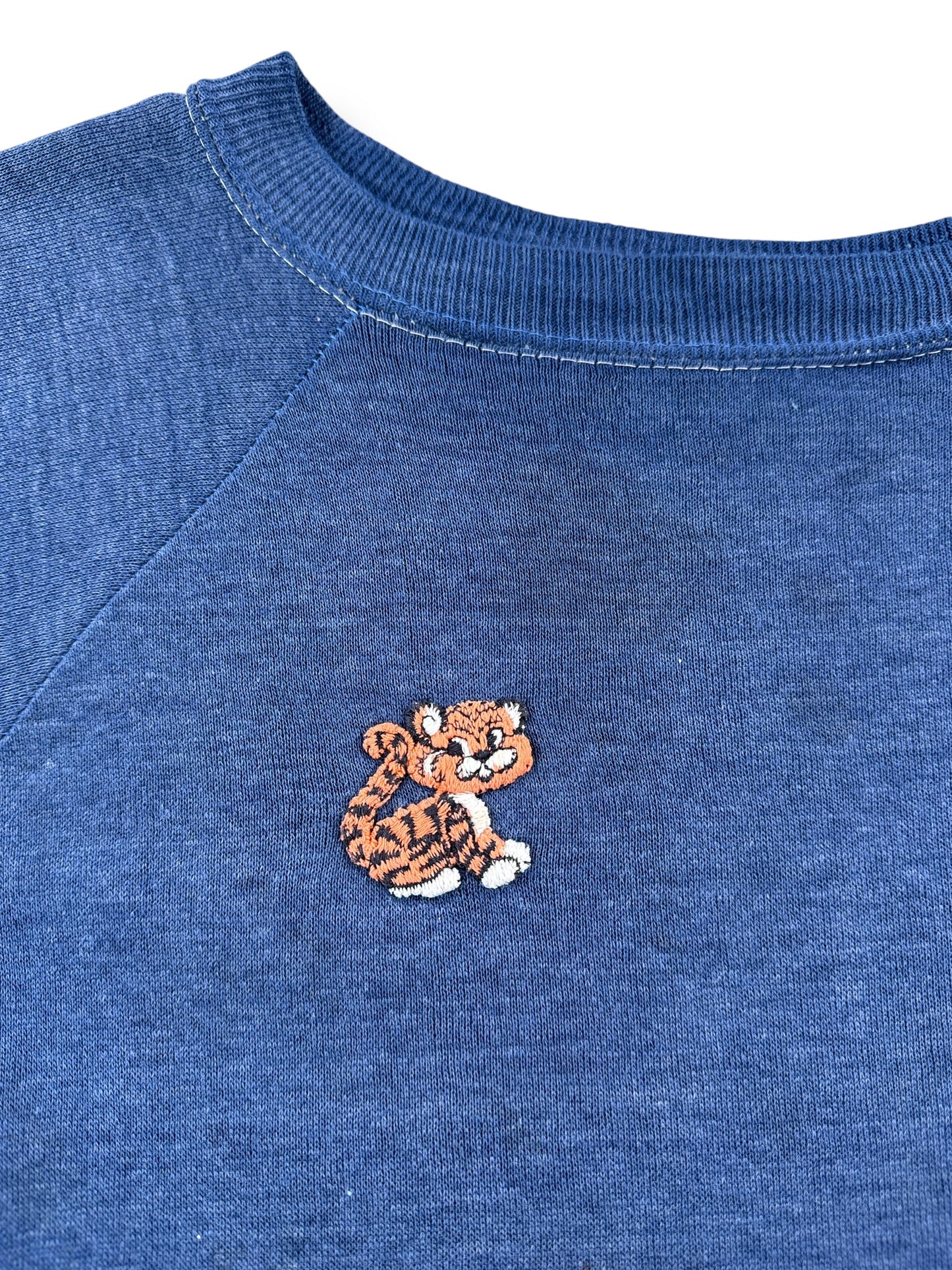 Patch on Vintage 70s Tiger Patch Short Sleeve Sweatshirt SZ L