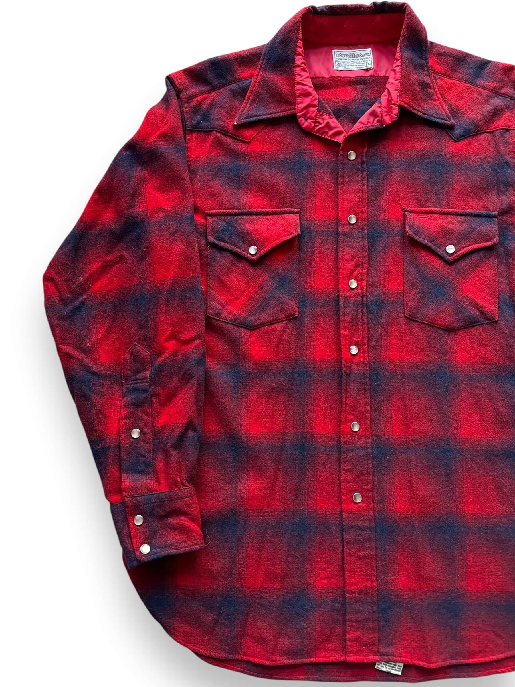 front right of Vintage Pendleton Red Shadowplaid Pearlsnap Flannel SZ L