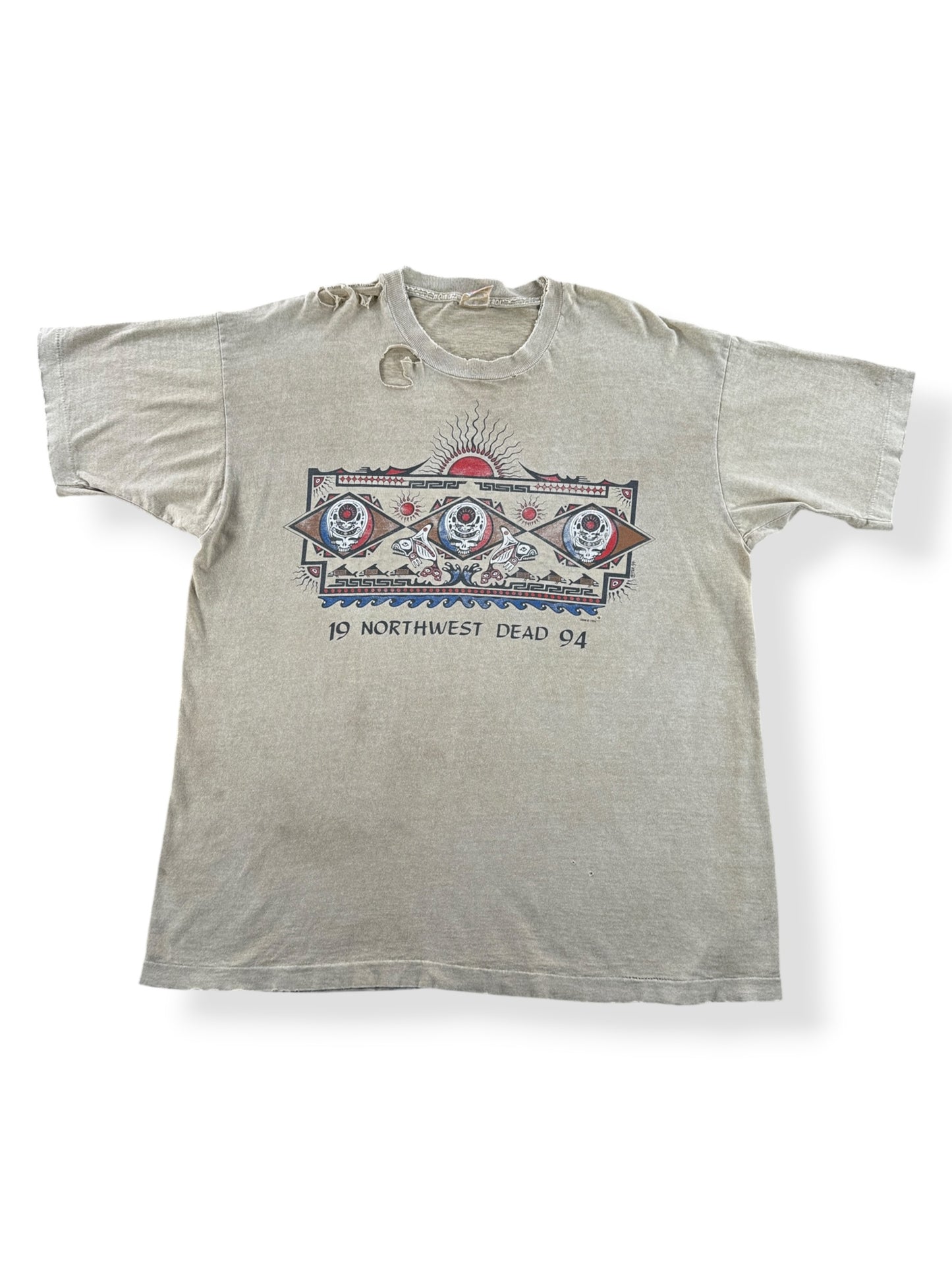 Front of Vintage Distressed 1994 Northwest Grateful Dead Tee SZ XL