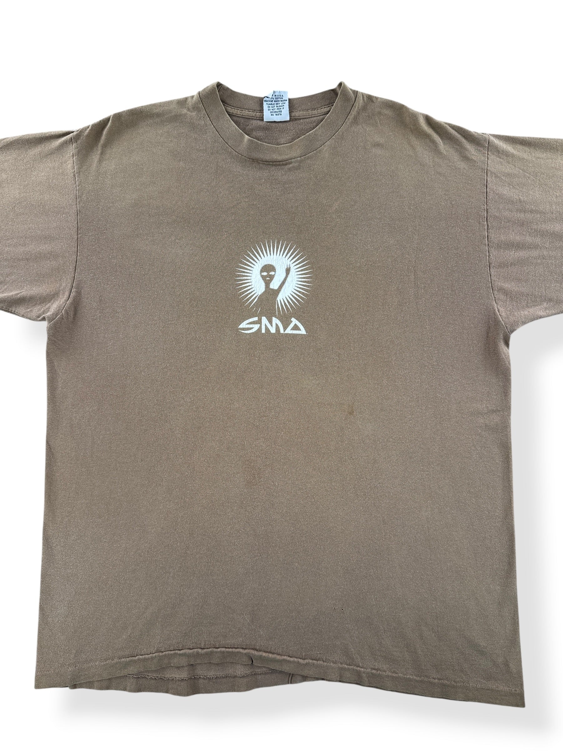 Front Close Up of Vintage Santa Cruz Skateboards Santa Monica Airlines Tee SZ XL