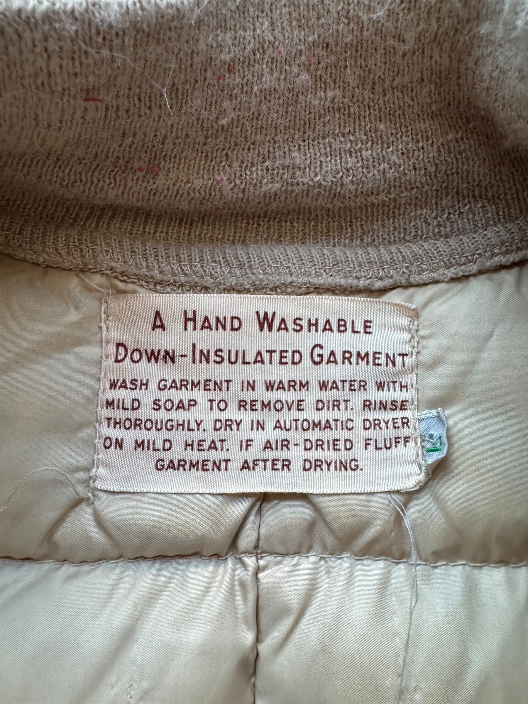 Label on Vintage 60s Down Set SZ L