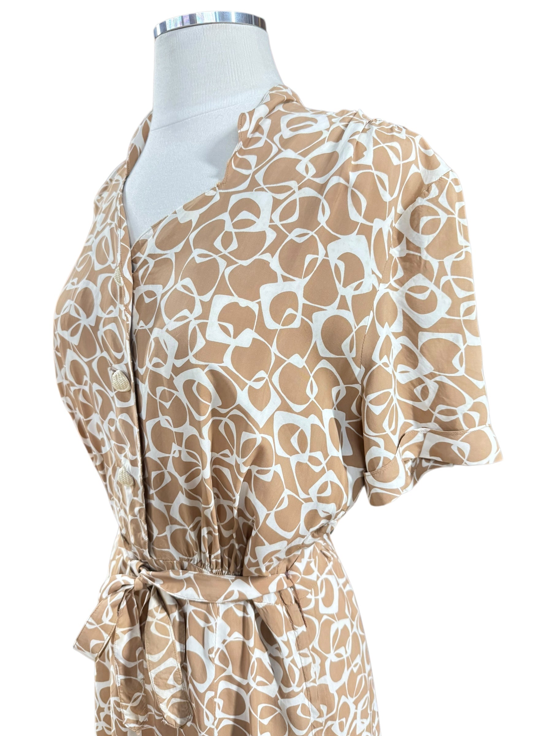 Side view of 1940s Beige Geometric Dress M