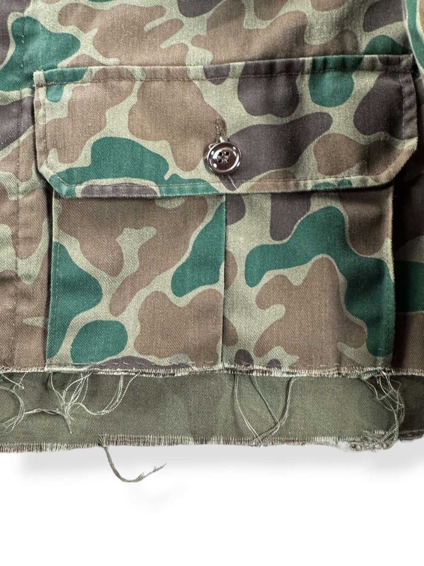Cut Hem on Vintage Woolrich Duck Camo Jacket SZ M - AS IS