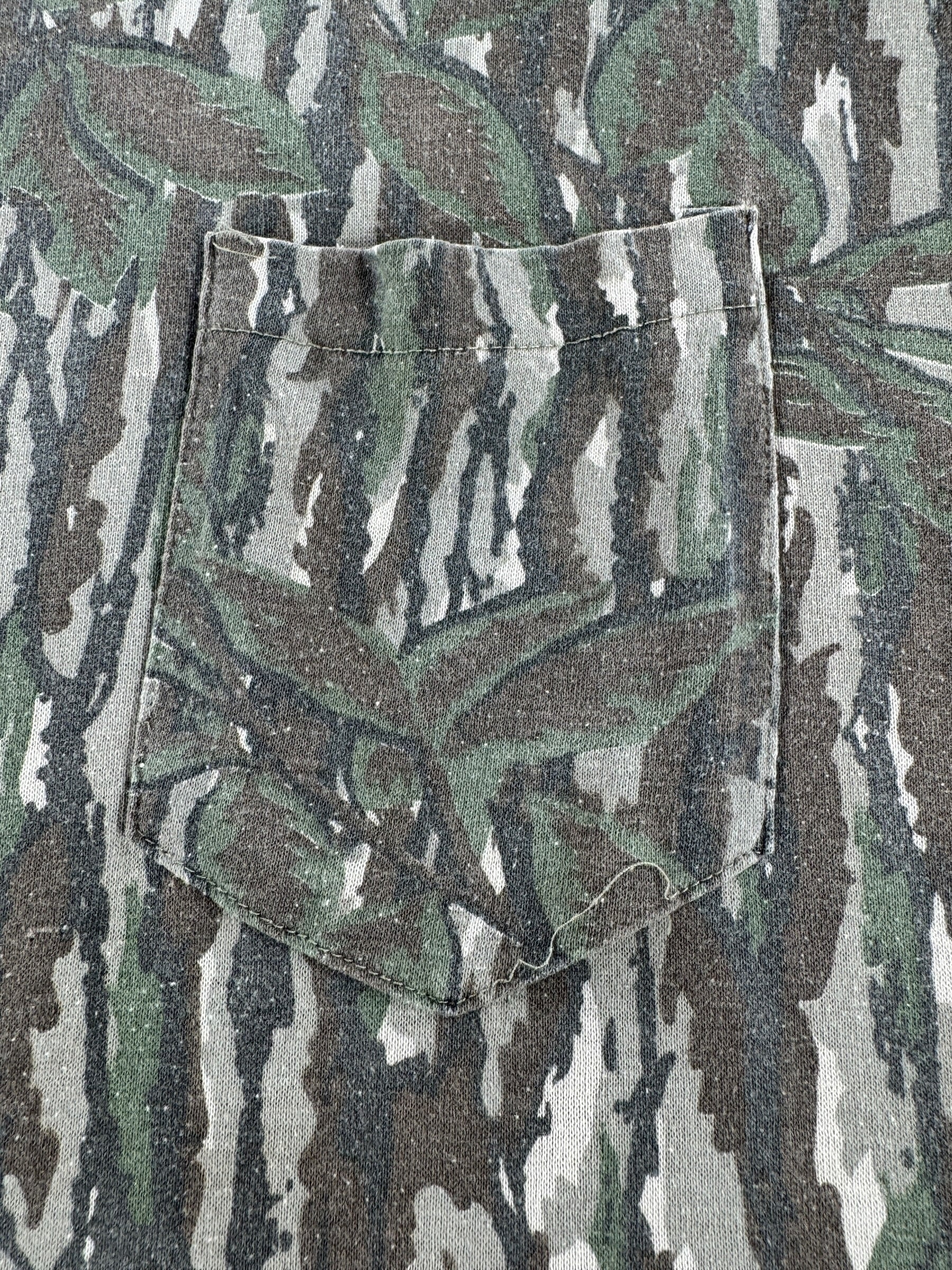 Pocket on Vintage Longsleeve Camo Pocket Tee SZ L