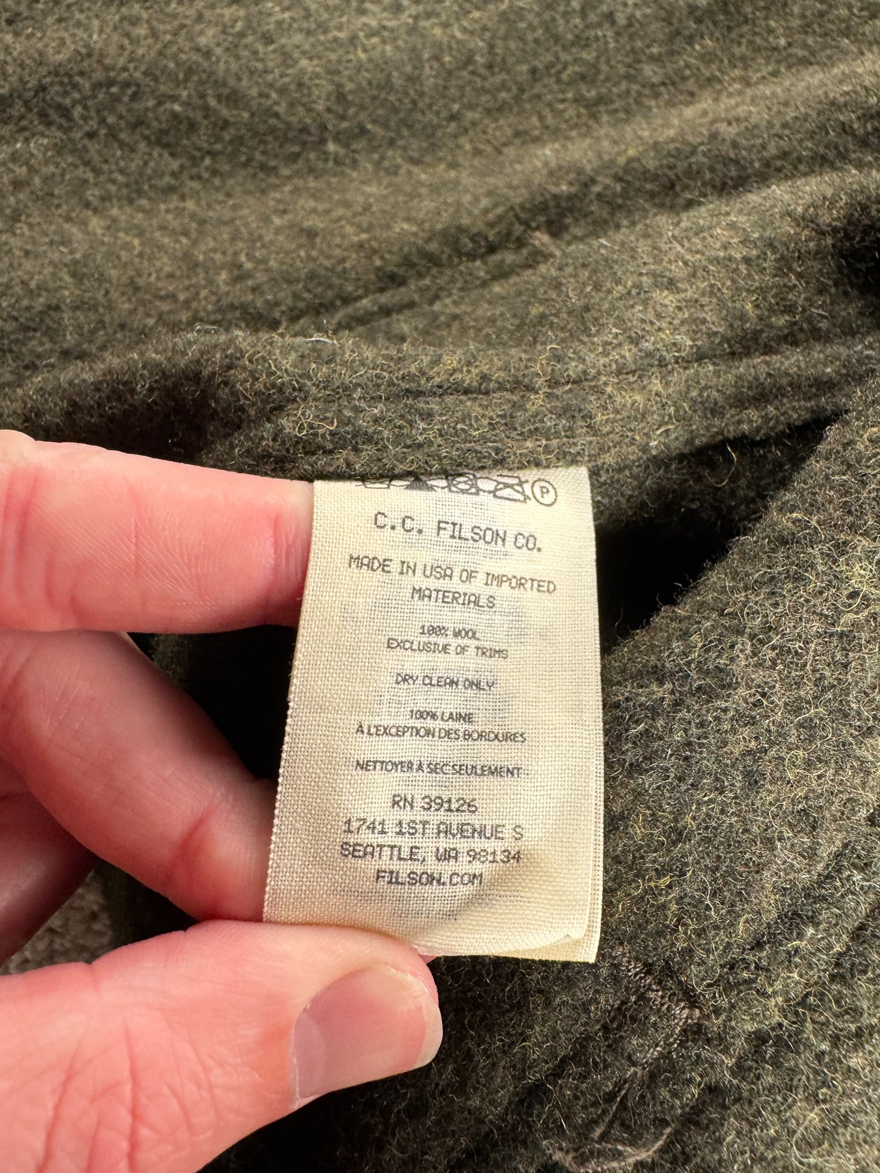 Tag on Filson Forest Green Mackinaw Cruiser SZ L