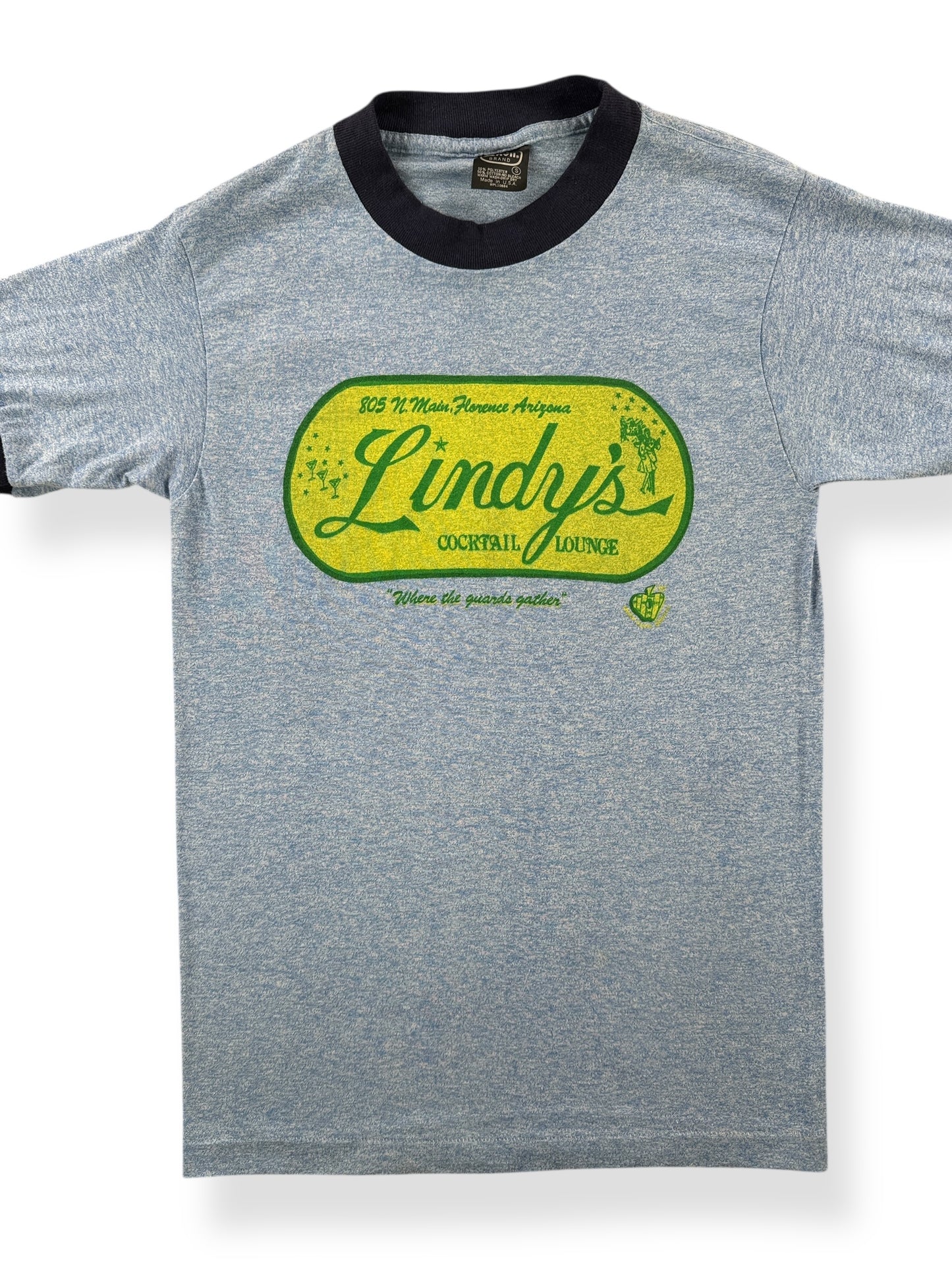 Front Close Up of Vintage Lindy's Cocktail Lounge Ringer Tee SZ XS