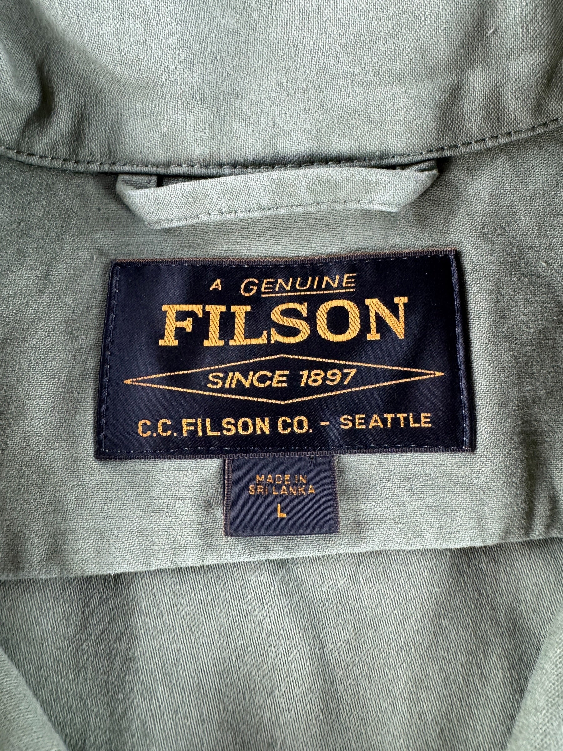 Tag on Filson Men's Field Cruiser Jacket SZ L