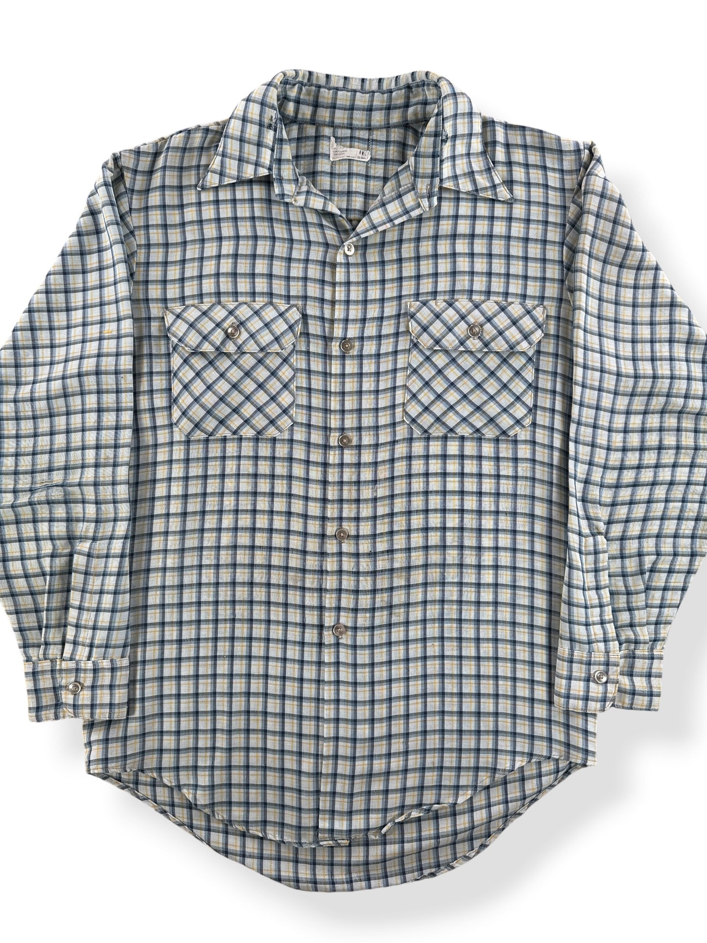 Front Close Up of Vintage JC Penney Plaid Longsleeve Shirt SZ M