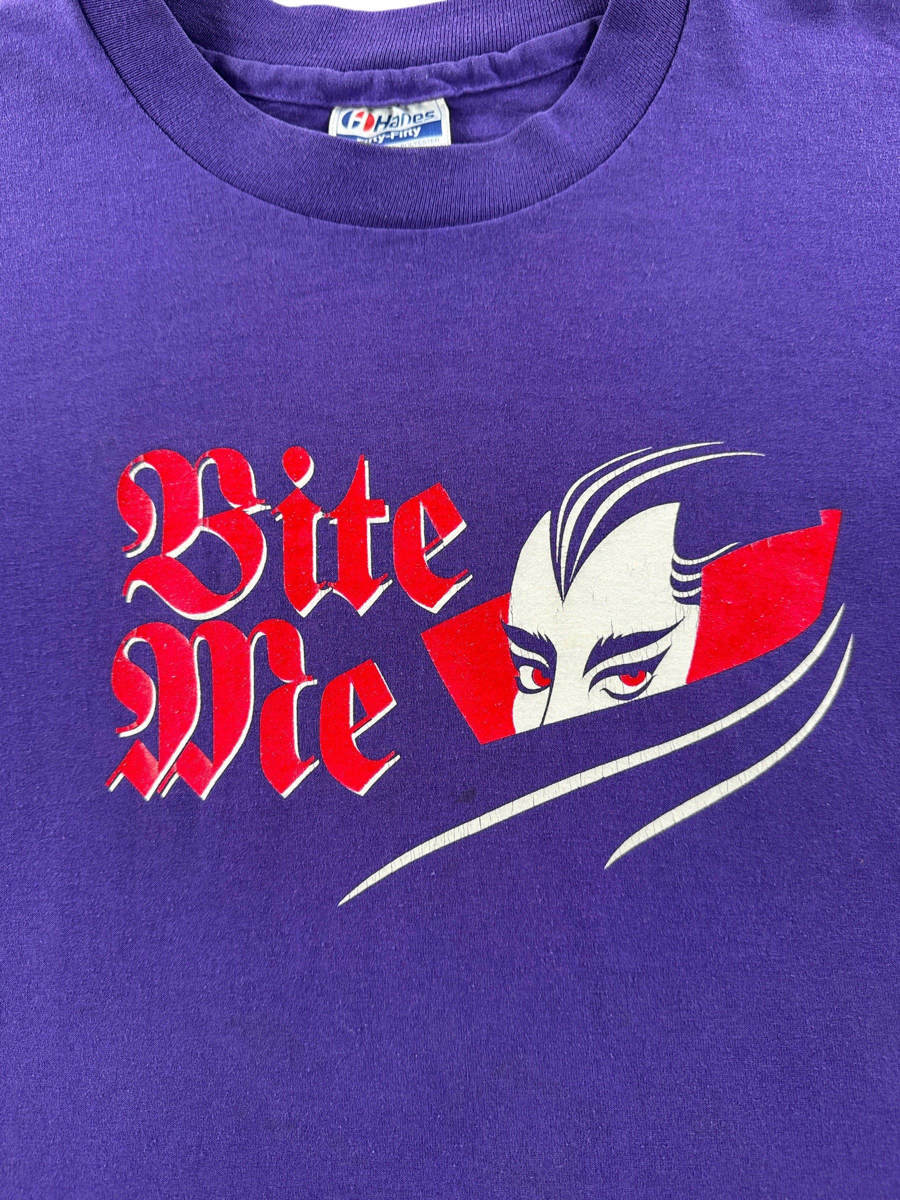 Graphic of Vintage Bite Me Boo Cris Creep Tee SZ L