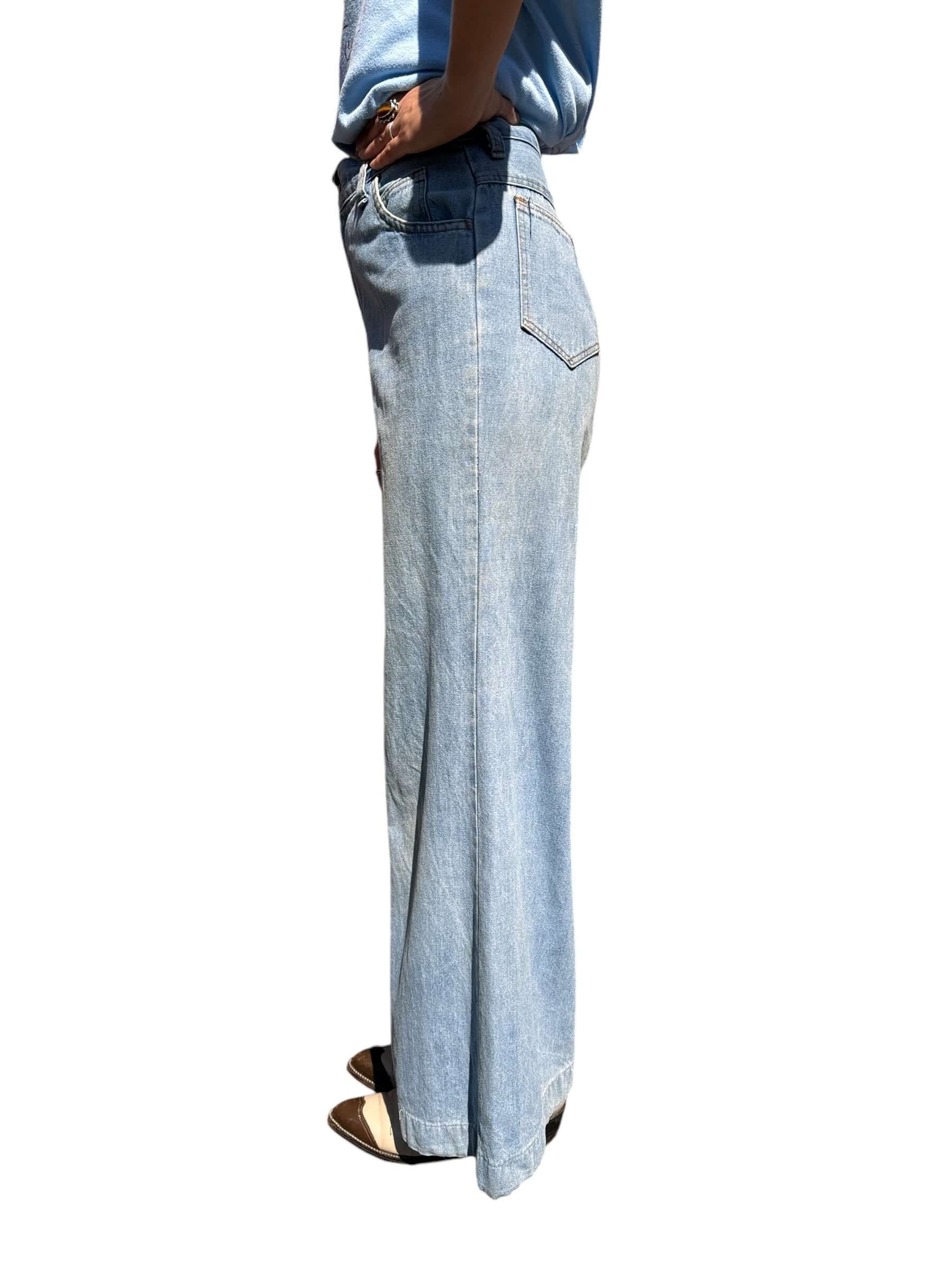 Left side view of Vintage 1970s H.I.S. Ladies Wide Leg Jeans W27