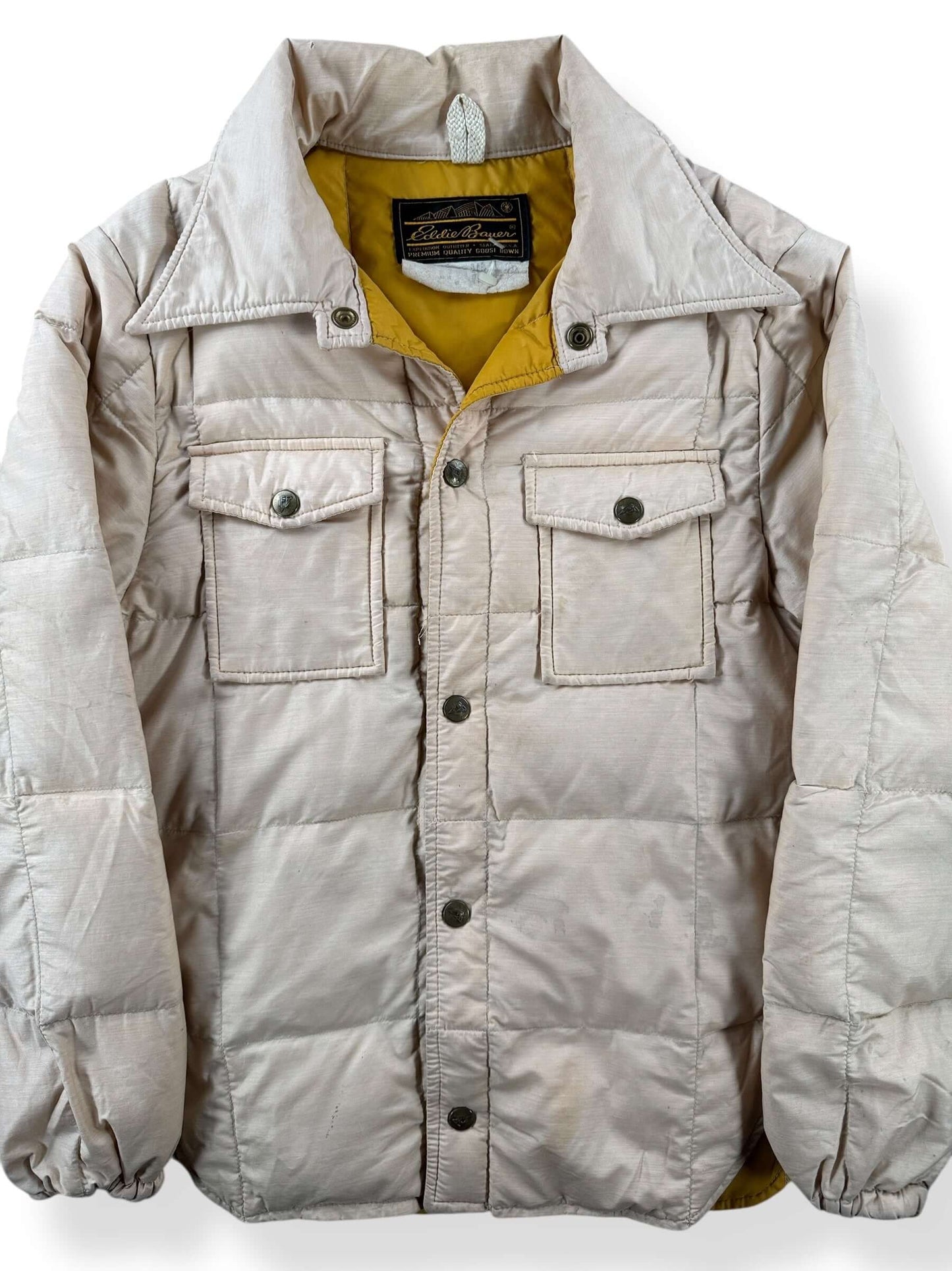 Front Close Up of Vintage Eddie Bauer Lightweight Jacket SZ S