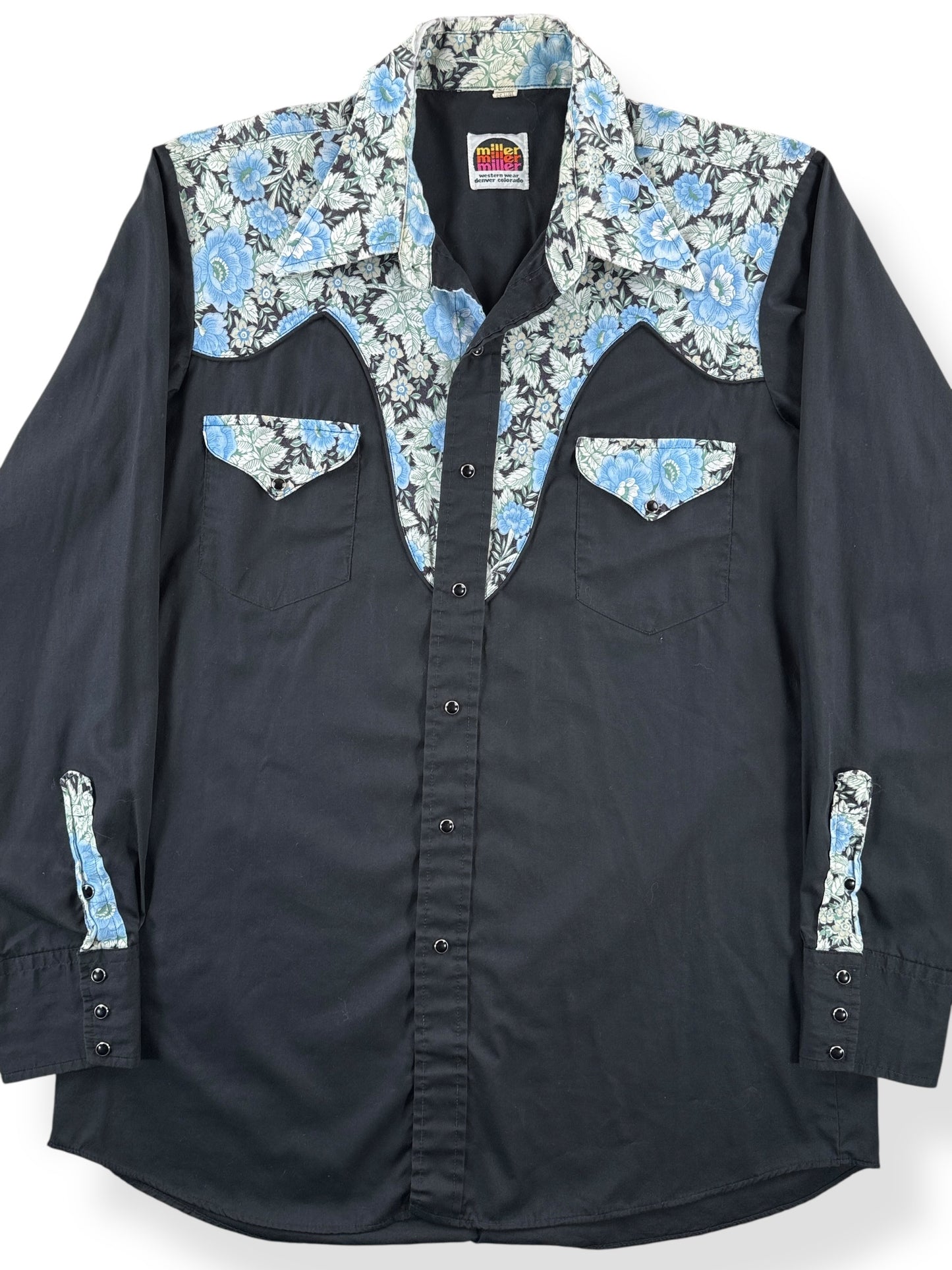 Front Close Up of Vintage Miller Western Wear Floral Pearl Snap SZ L