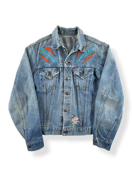 Front of Vintage Tropical Embroidered Levis Type III Jacket SZ S