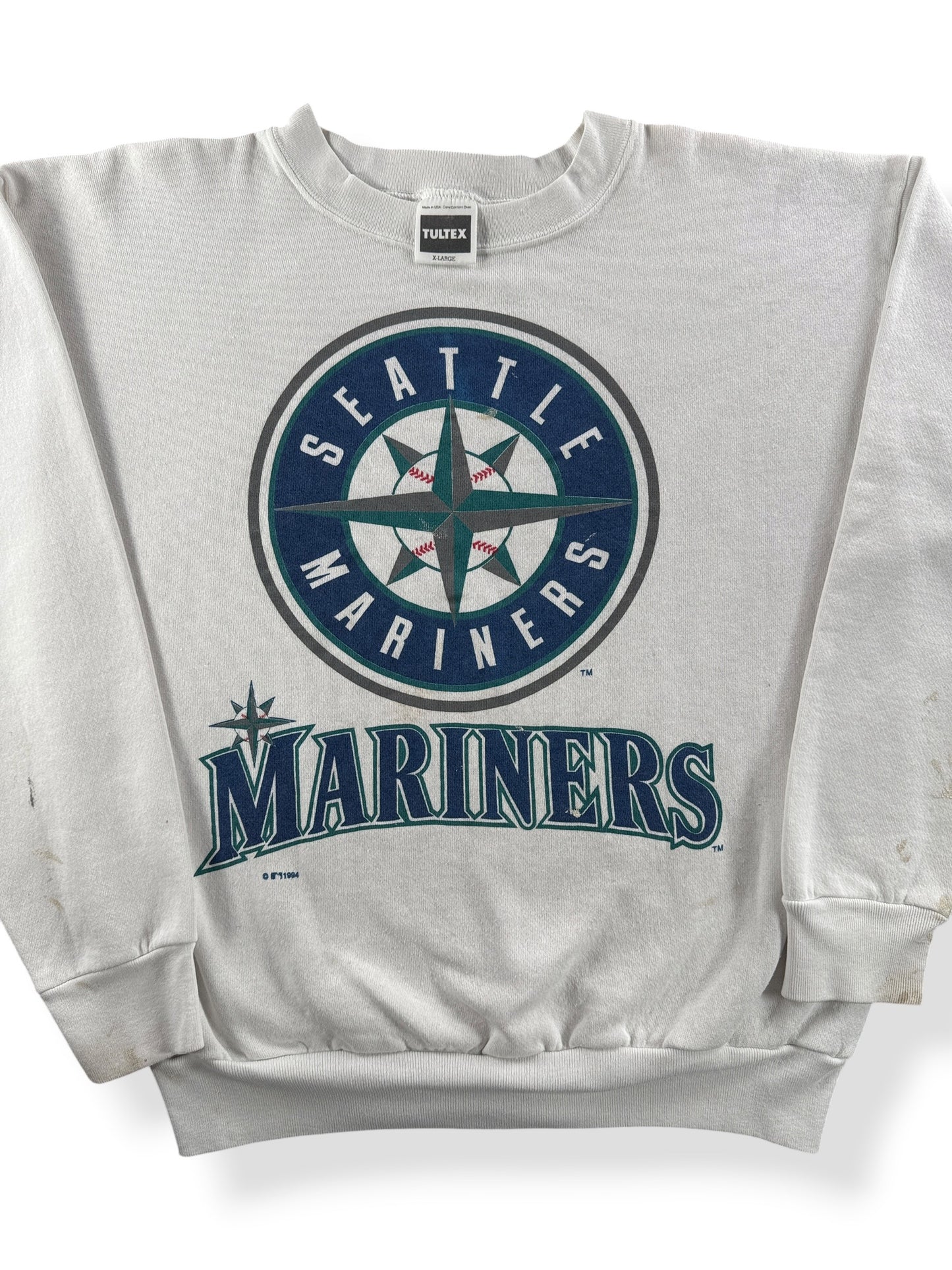 Front Close Up of Vintage '94 Mariners Crewneck SZ XL