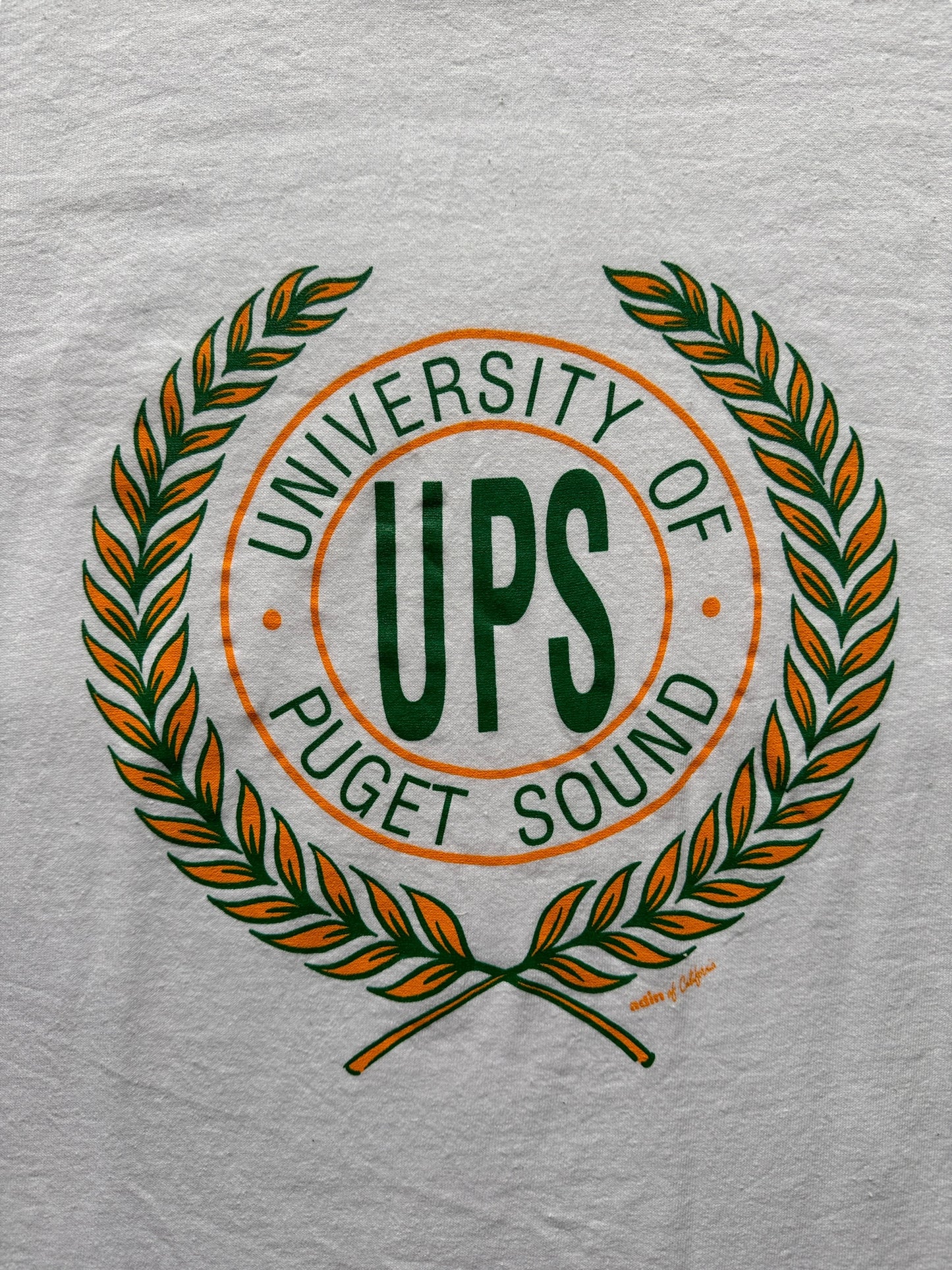 Graphic of Vintage University of Puget Sound Tee SZ L