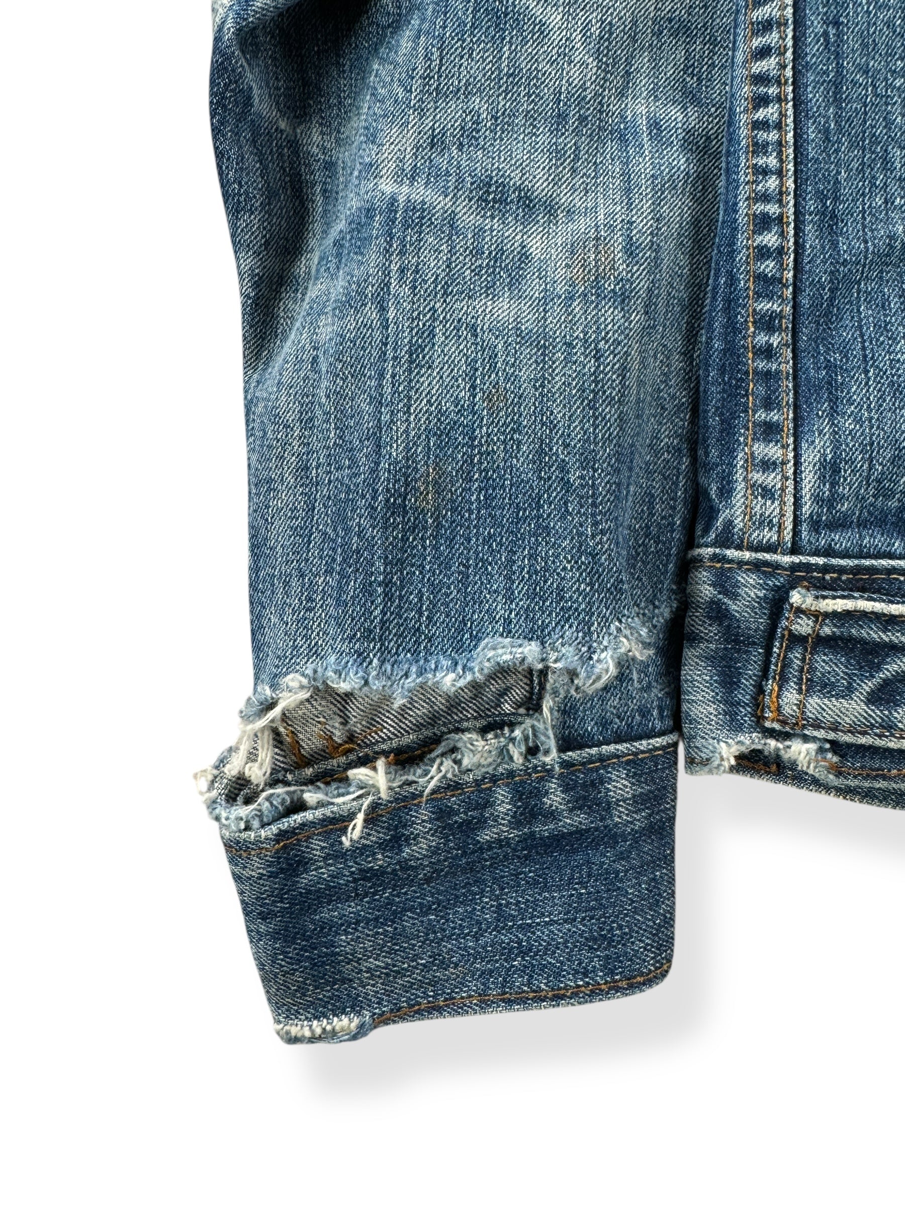Damaged Cuff on Vintage Levis 2 Pocket Trucker Jacket SZ S