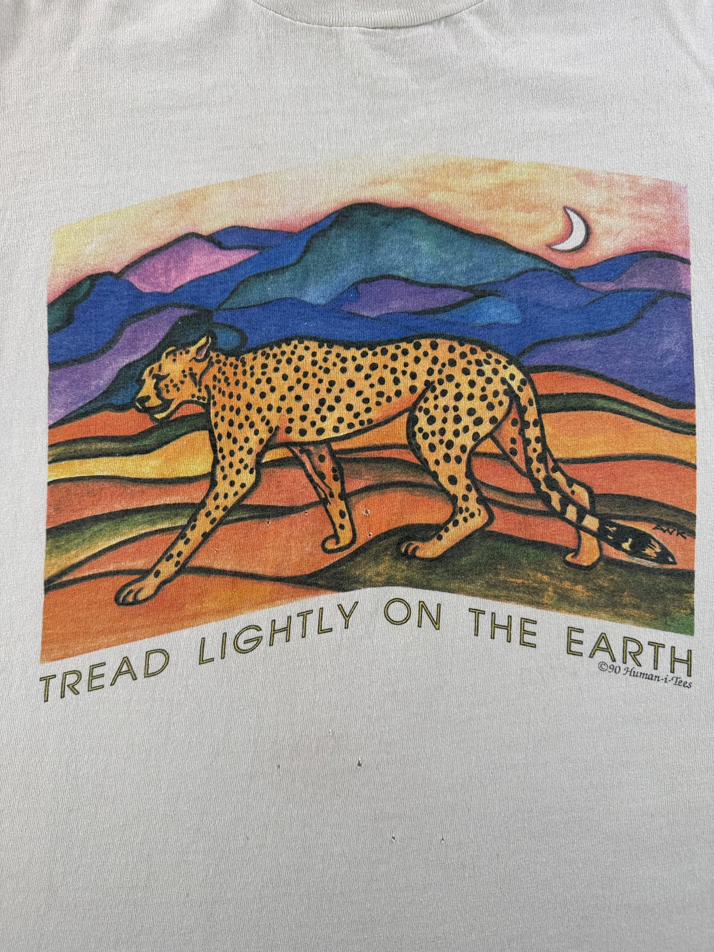 Graphic of Vintage Tread Lightly on the Earth Tee SZ XL