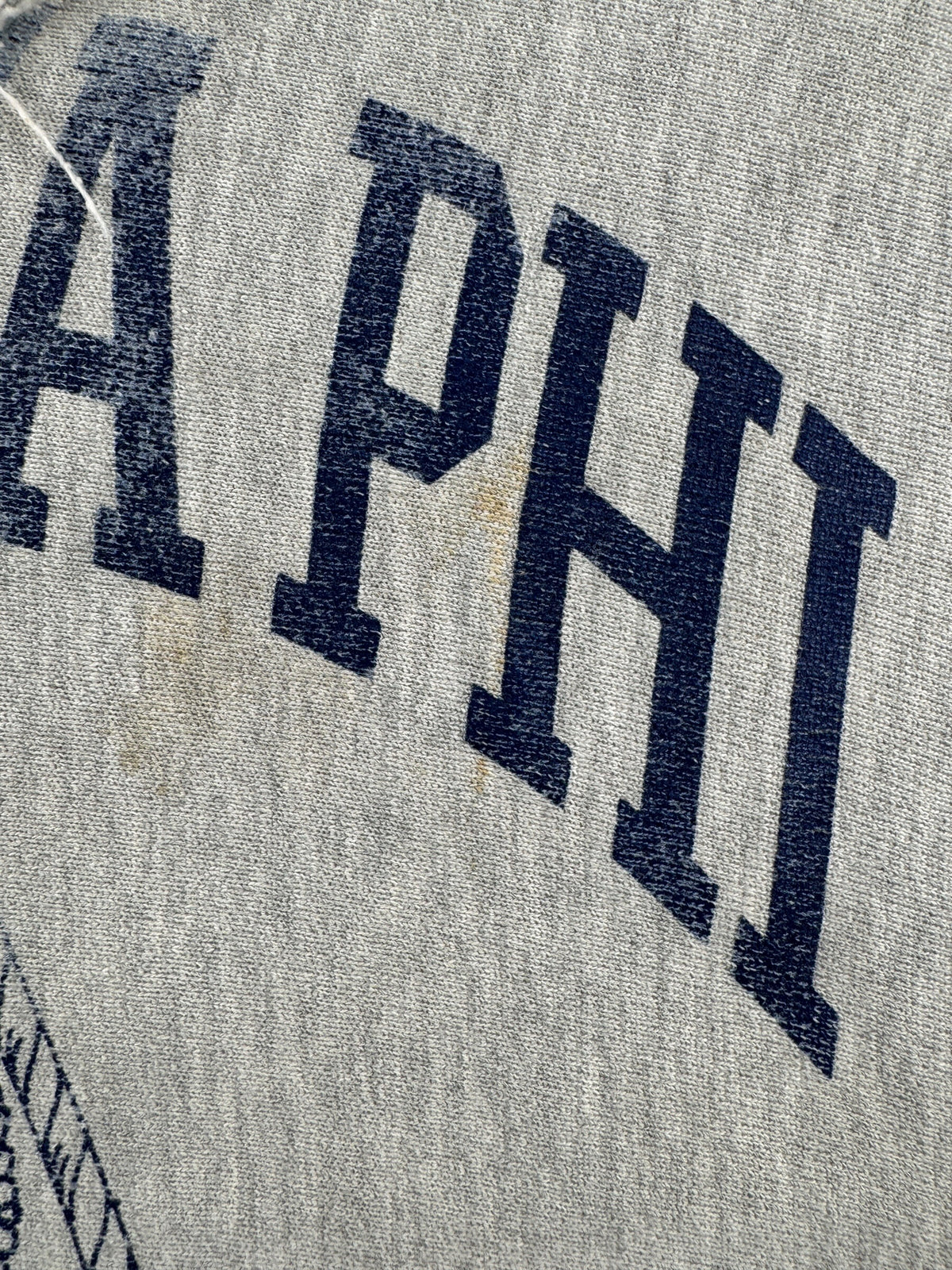 Stain on front of Vintage Pi Beta Phi Cut Champion Reverse Weave Crewneck SZ L