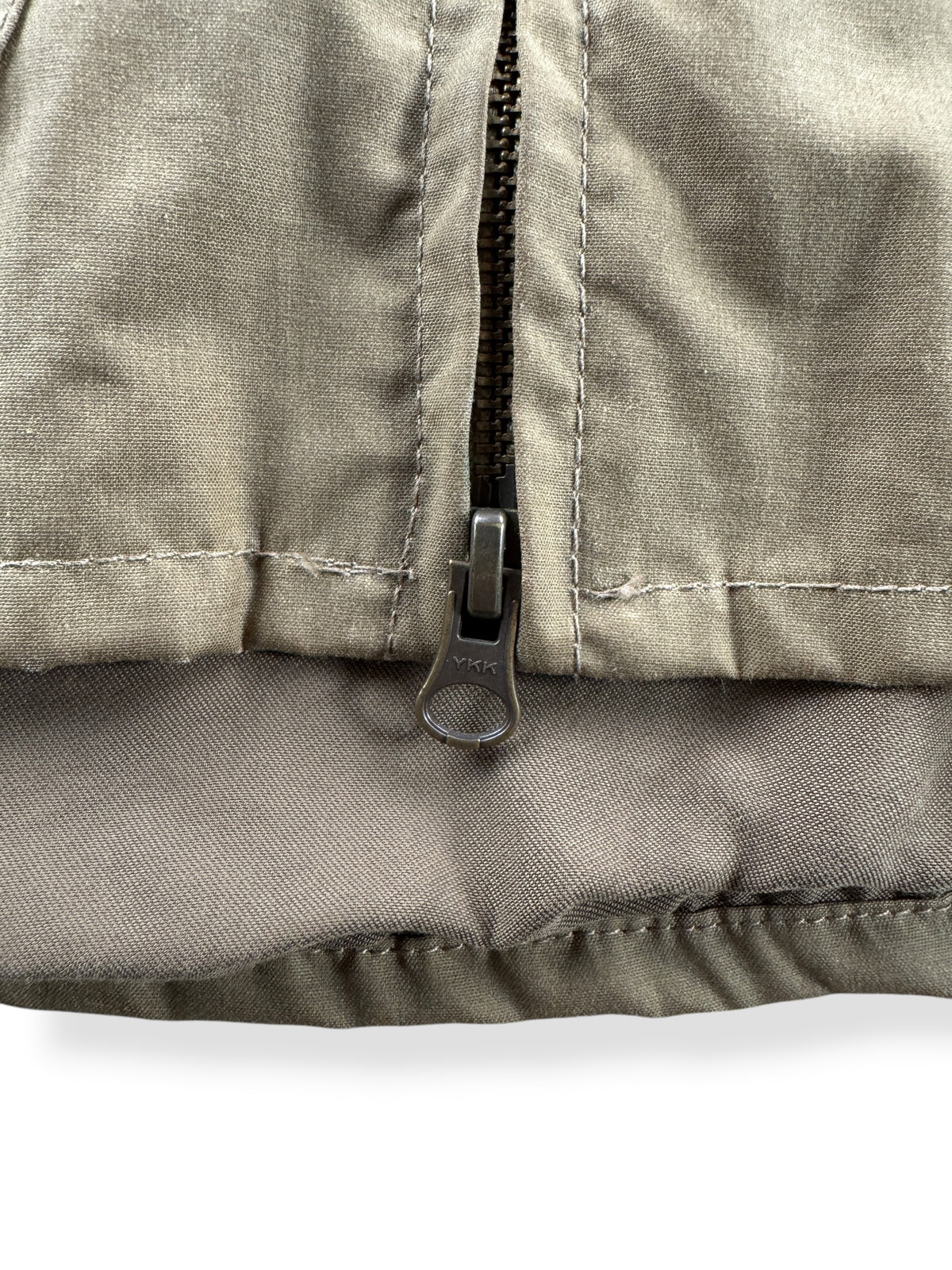 Bottom zipper on Filson 2nd Style 10450 Cover Cloth Bomber Jacket SZ S