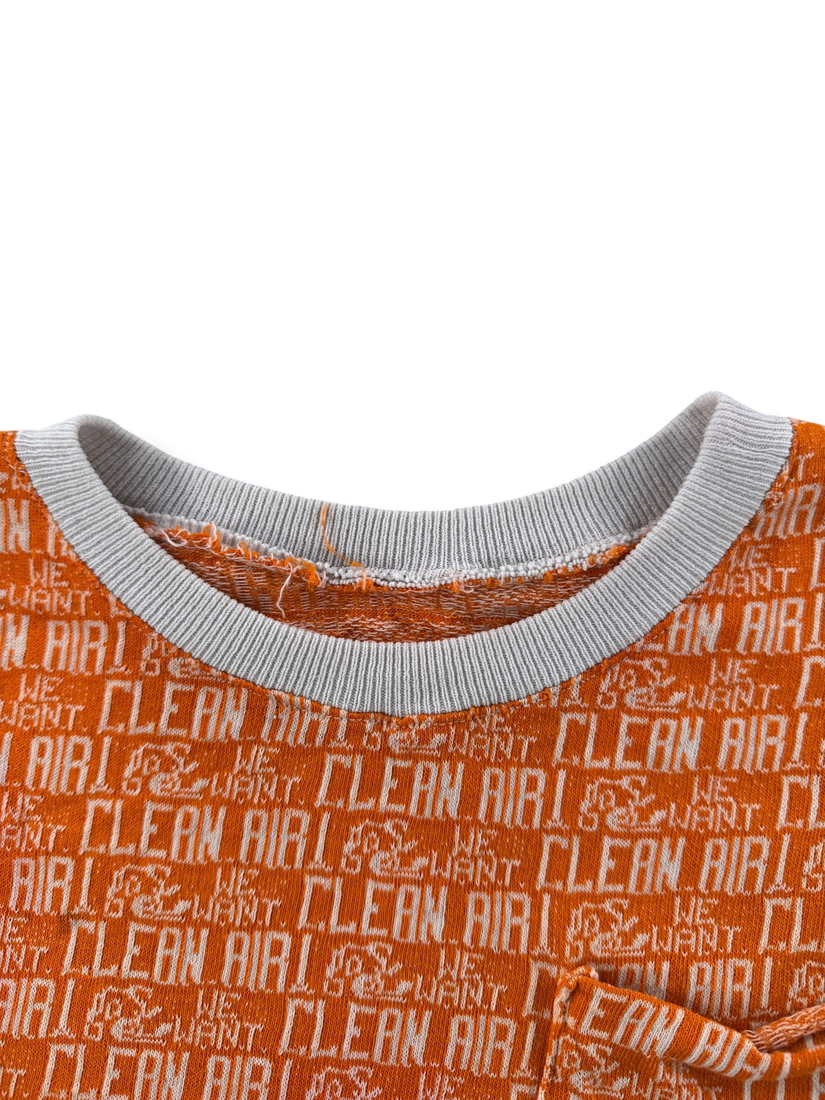 Collar on Vintage Rare 60s/70s We Want Clean Air Protest Tee SZ M