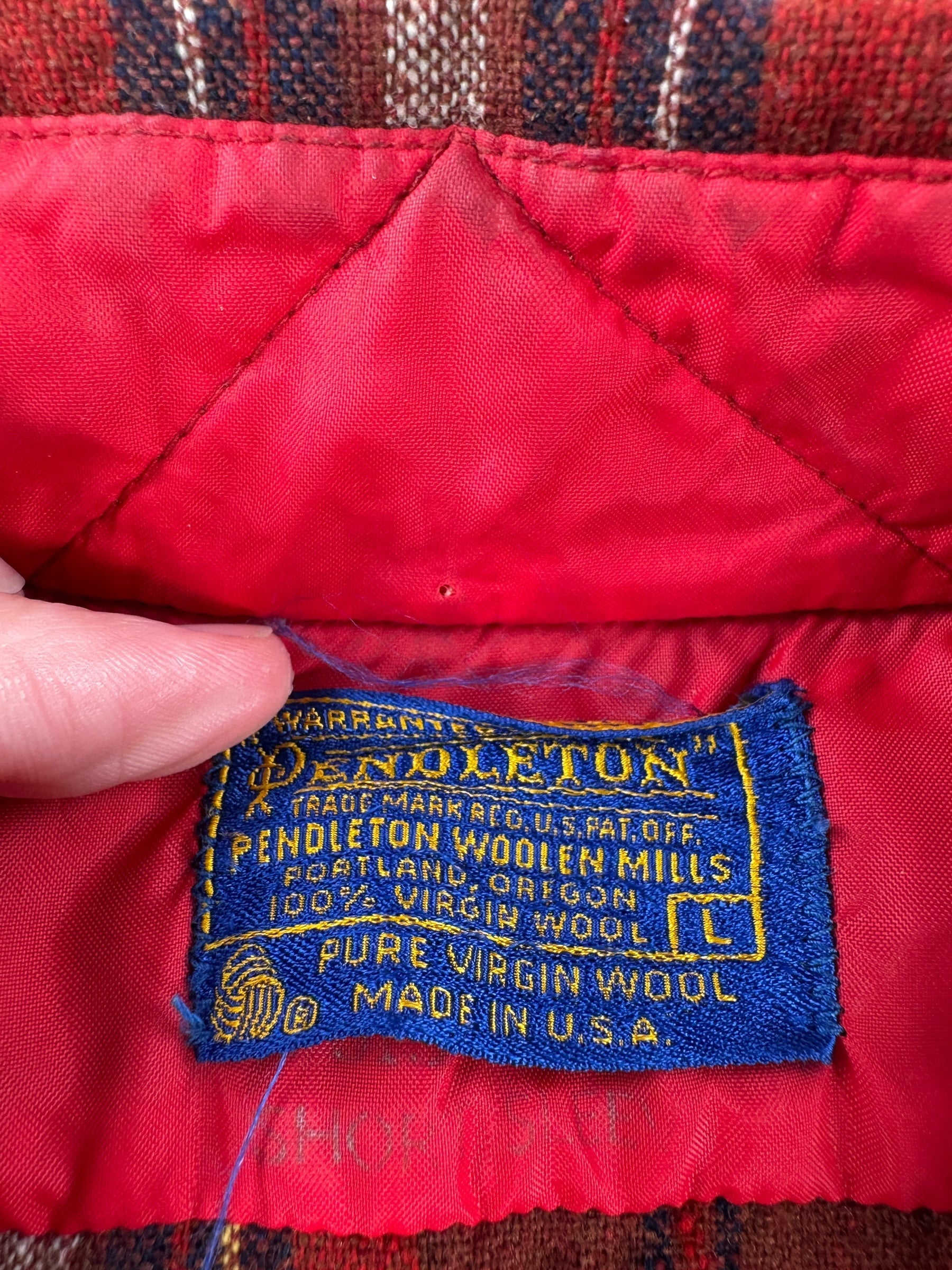 Label on Vintage Red Plaid Short Sleeve Pendleton Flannel SZ L