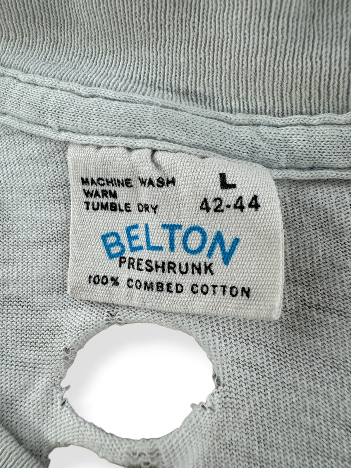 Tag on Vintage Thrashed Lowell's Pike Place Tee SZ L (Fits M)