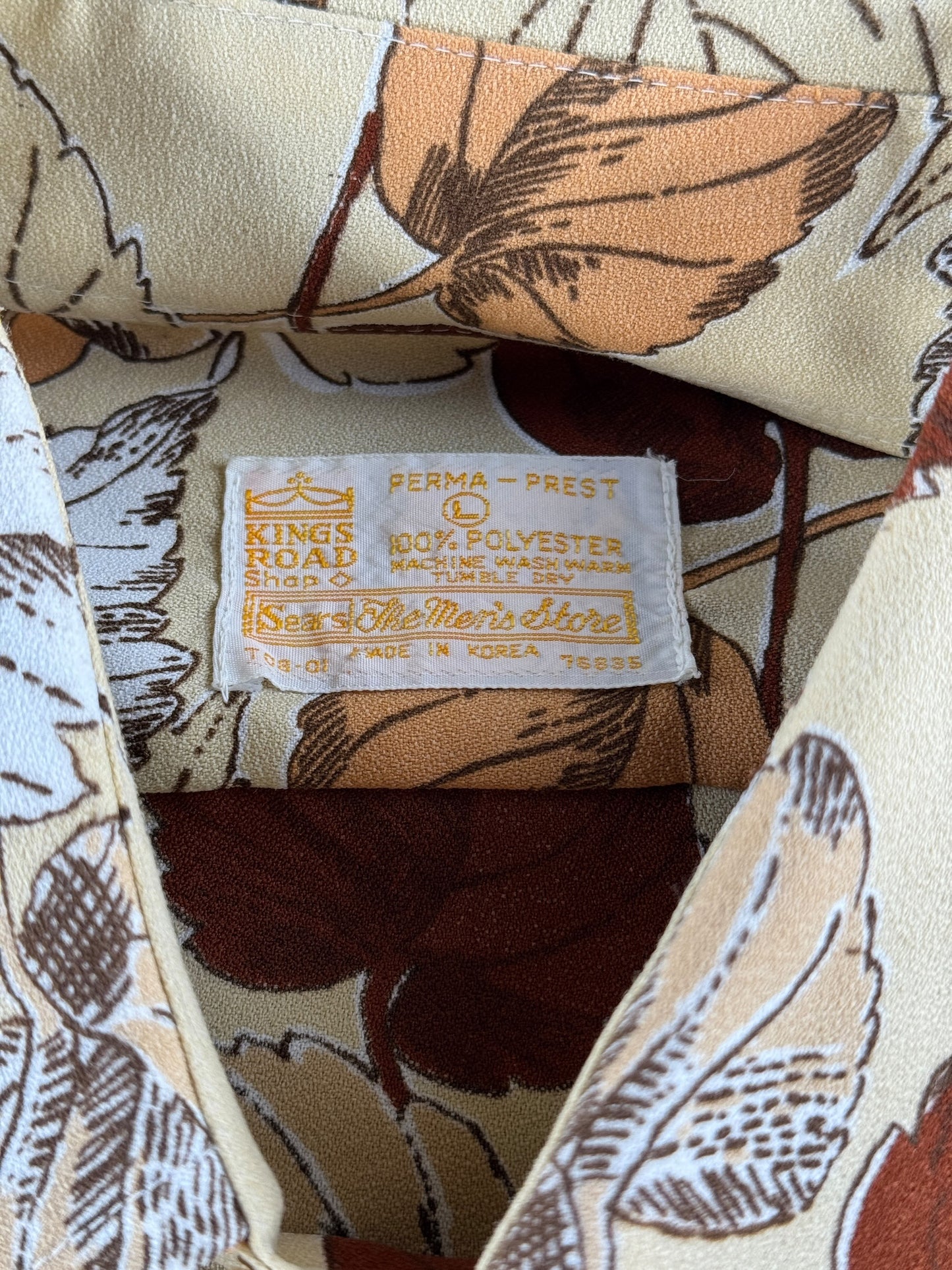 Tag on Vintage Kings Road Polyester Leaf Pattern Shirt SZ L