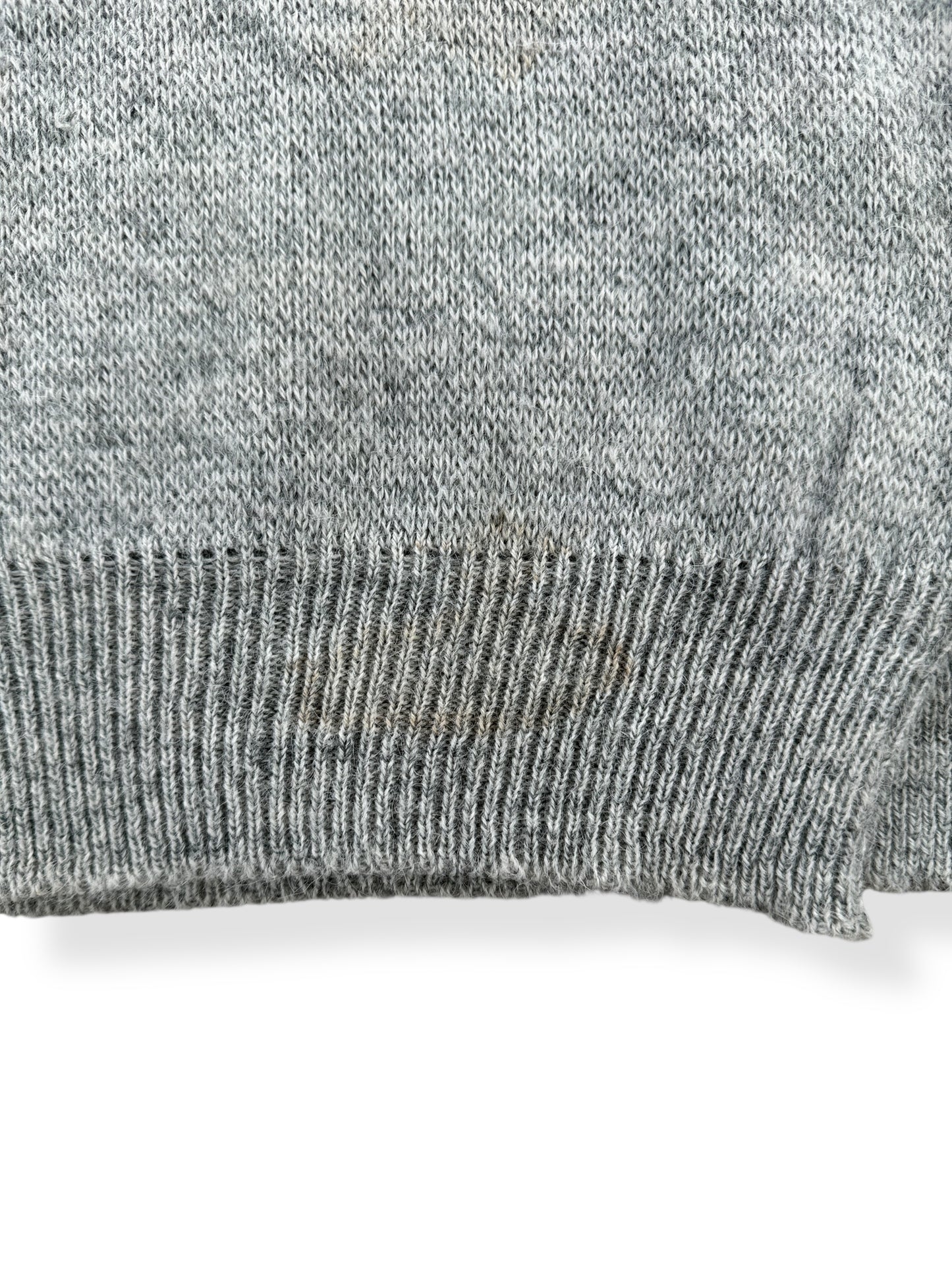 Stain on Vintage 80s Jansport Mountain Sweater SZ M