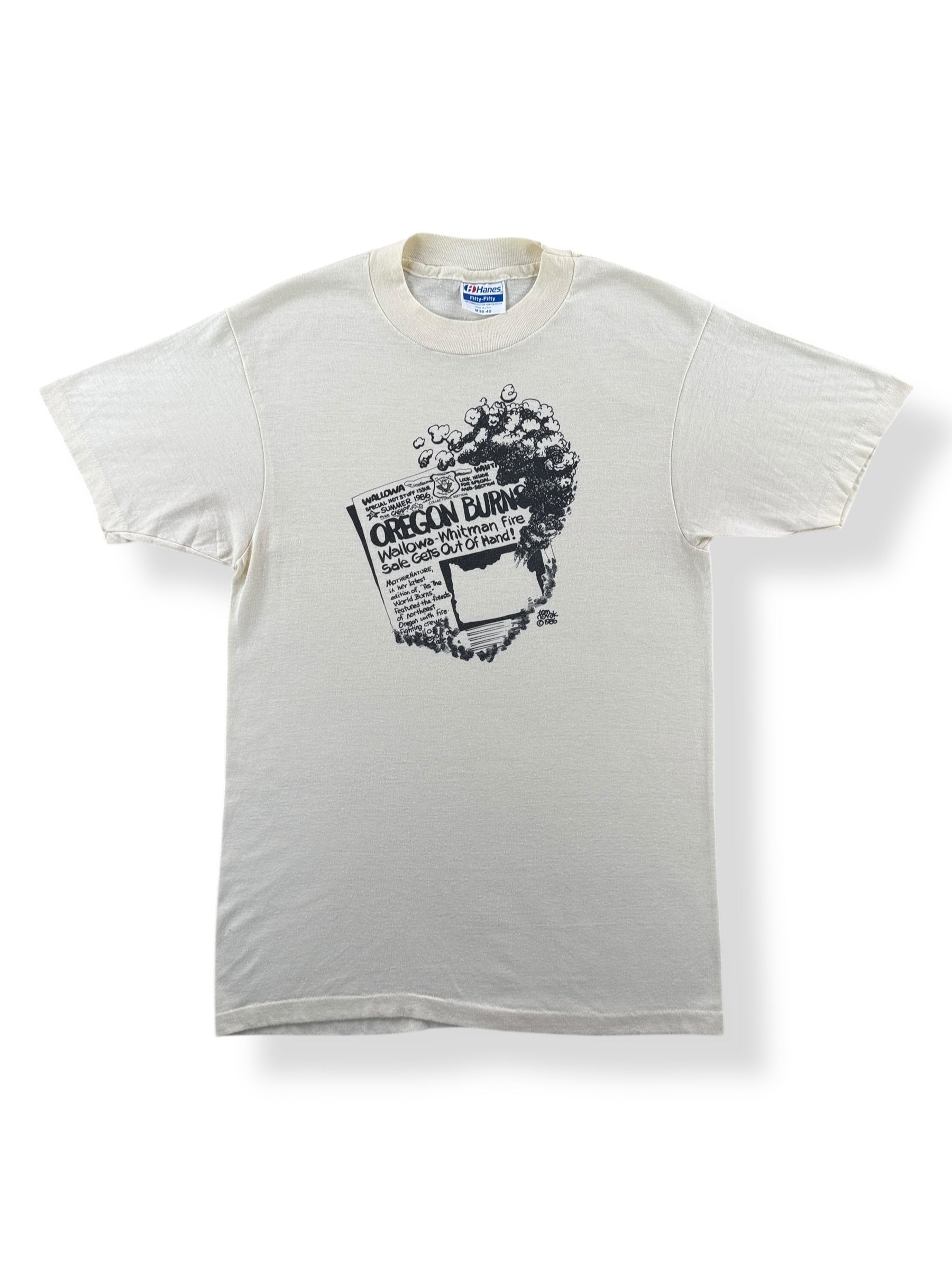 Front of Vintage Oregon Fire Newspaper Tee SZ M (Fits S)