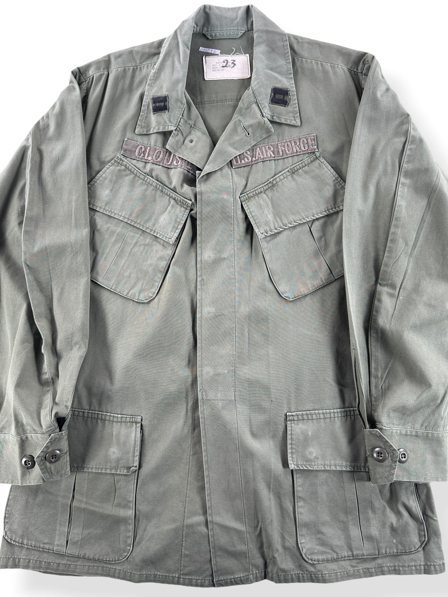 Front Close Up of Vintage Slant Pocket 3rd Pattern Fatigue Top SZ M