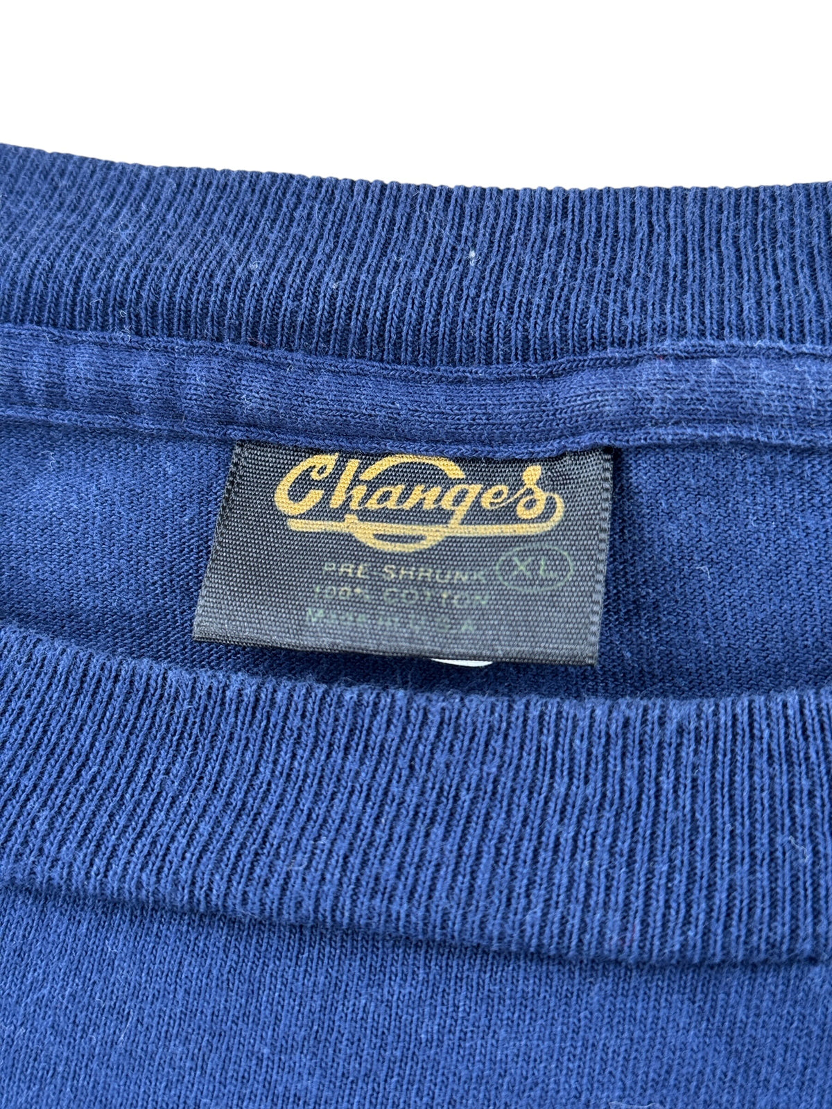 Tag on Vintage Looney Toons PD Tee SZ XL