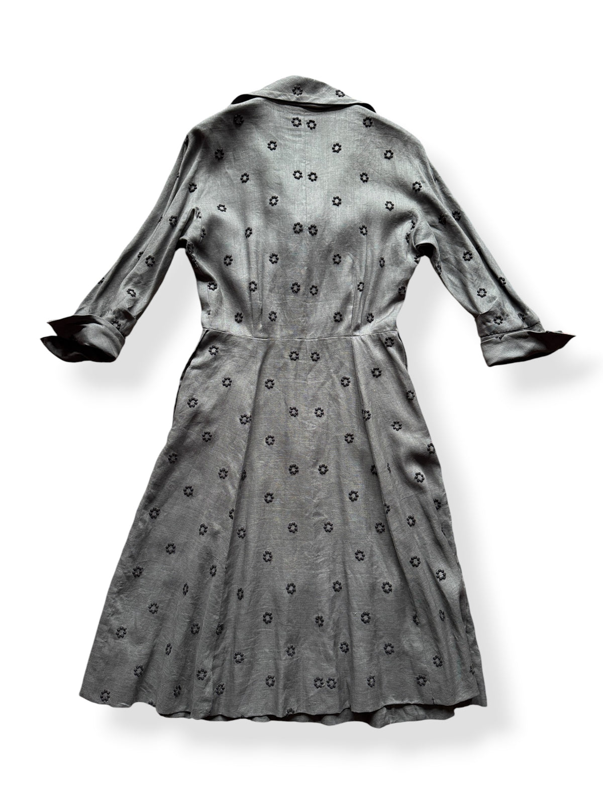Back of Vintage 1940s Grey Embroidered Dress SZ L