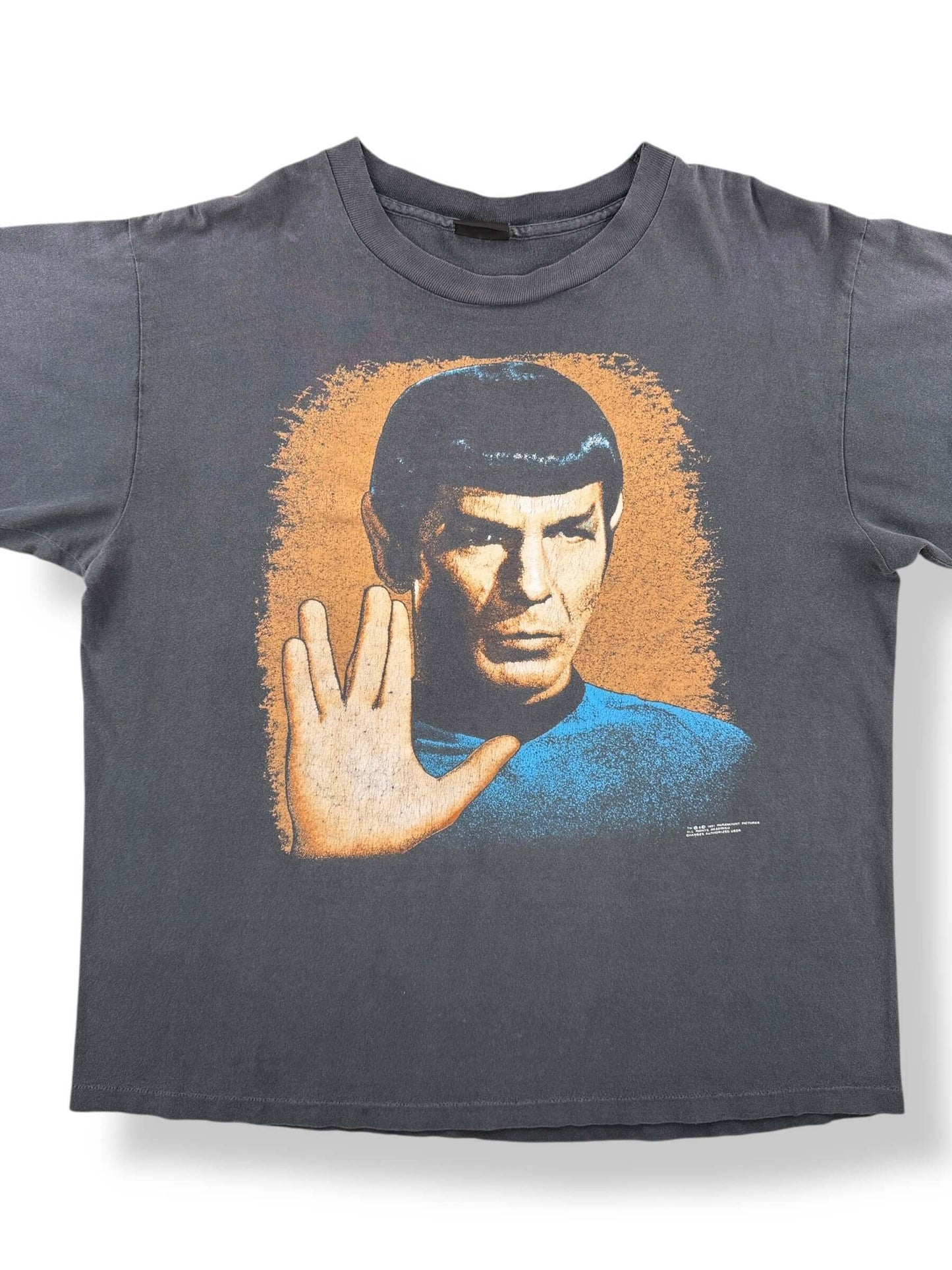 Front Close Up of Vintage Faded Star Trek Spock Live Long & Prosper Tee SZ XL