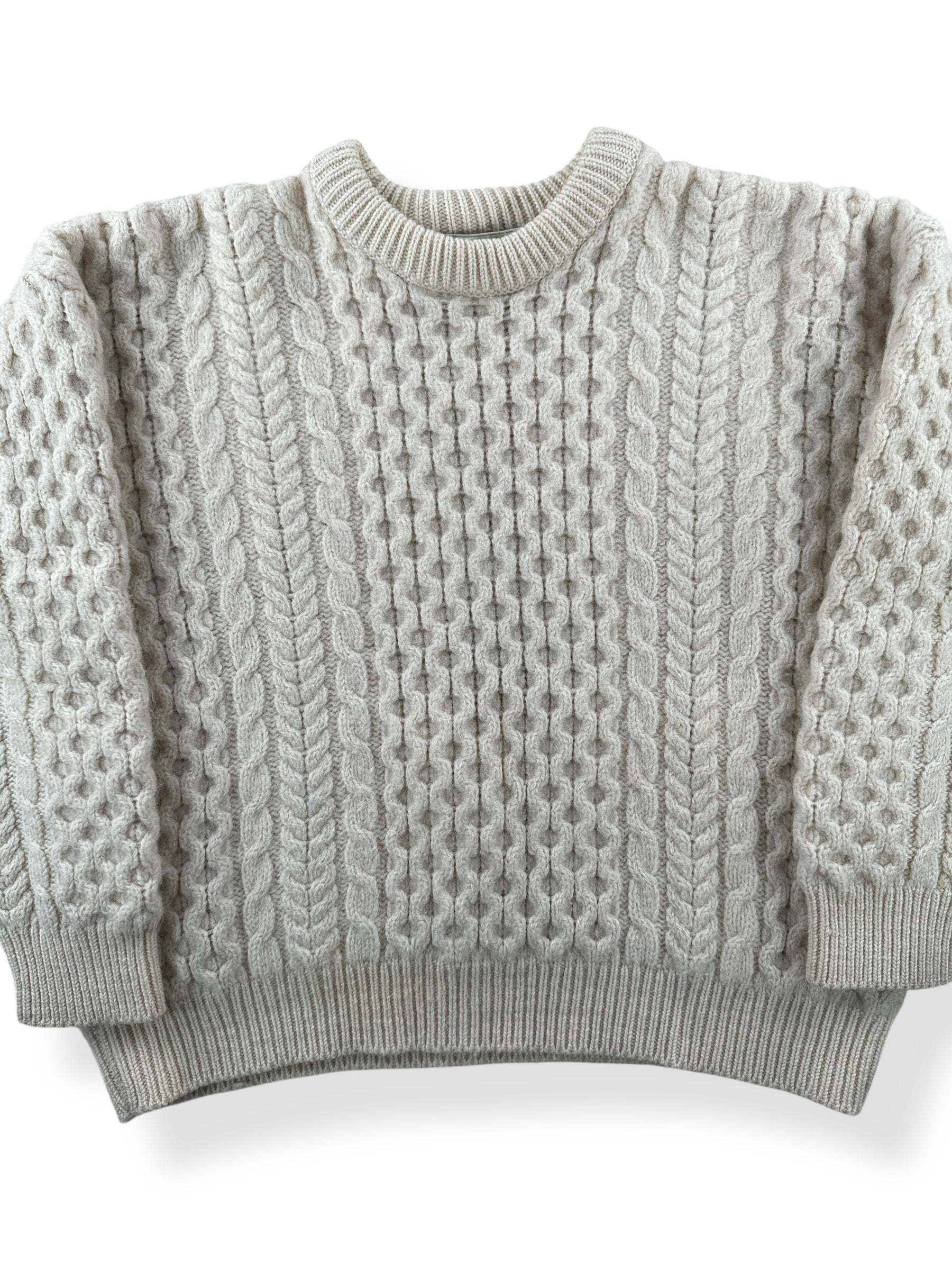 Front Close Up of Vintage Irish Wool Sweater SZ 40