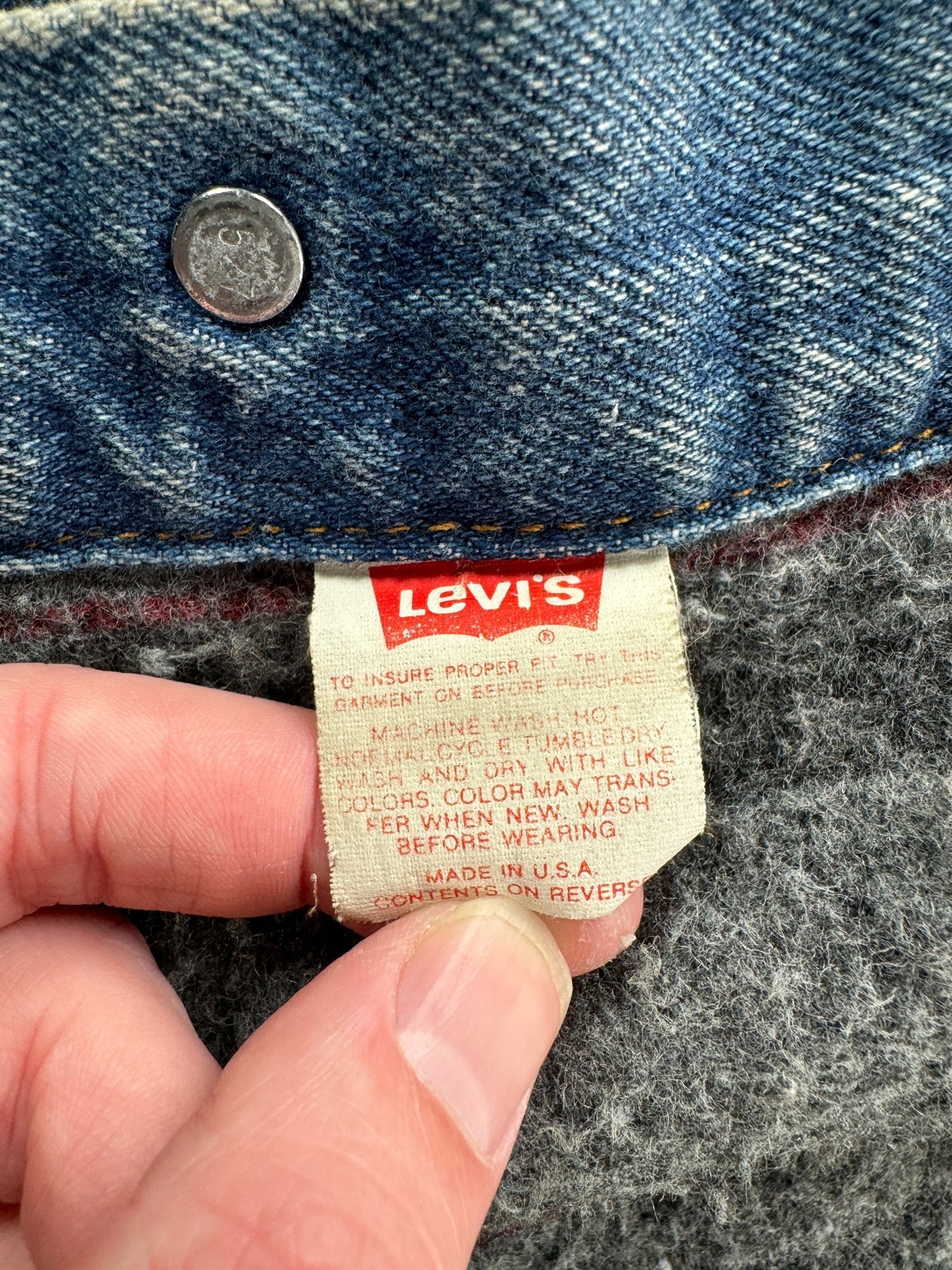 Tag on Vintage Levis 4-Pocket Blanket Lined Trucker Jacket SZ 38
