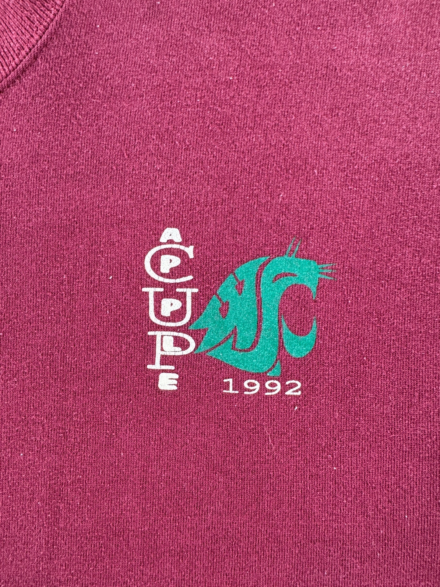 Graphic of Vintage 1992 Cougars Apple Cup Crewneck SZ XL (Fits L)