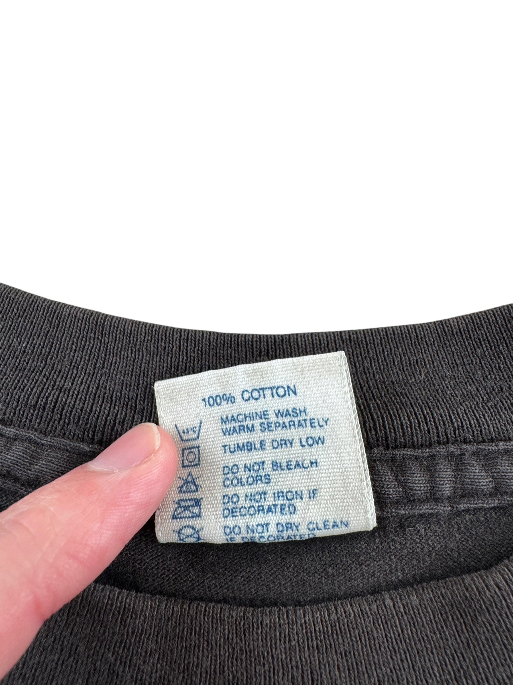 Tag on Vintage Sacred Earth Tibet Tee SZ XL