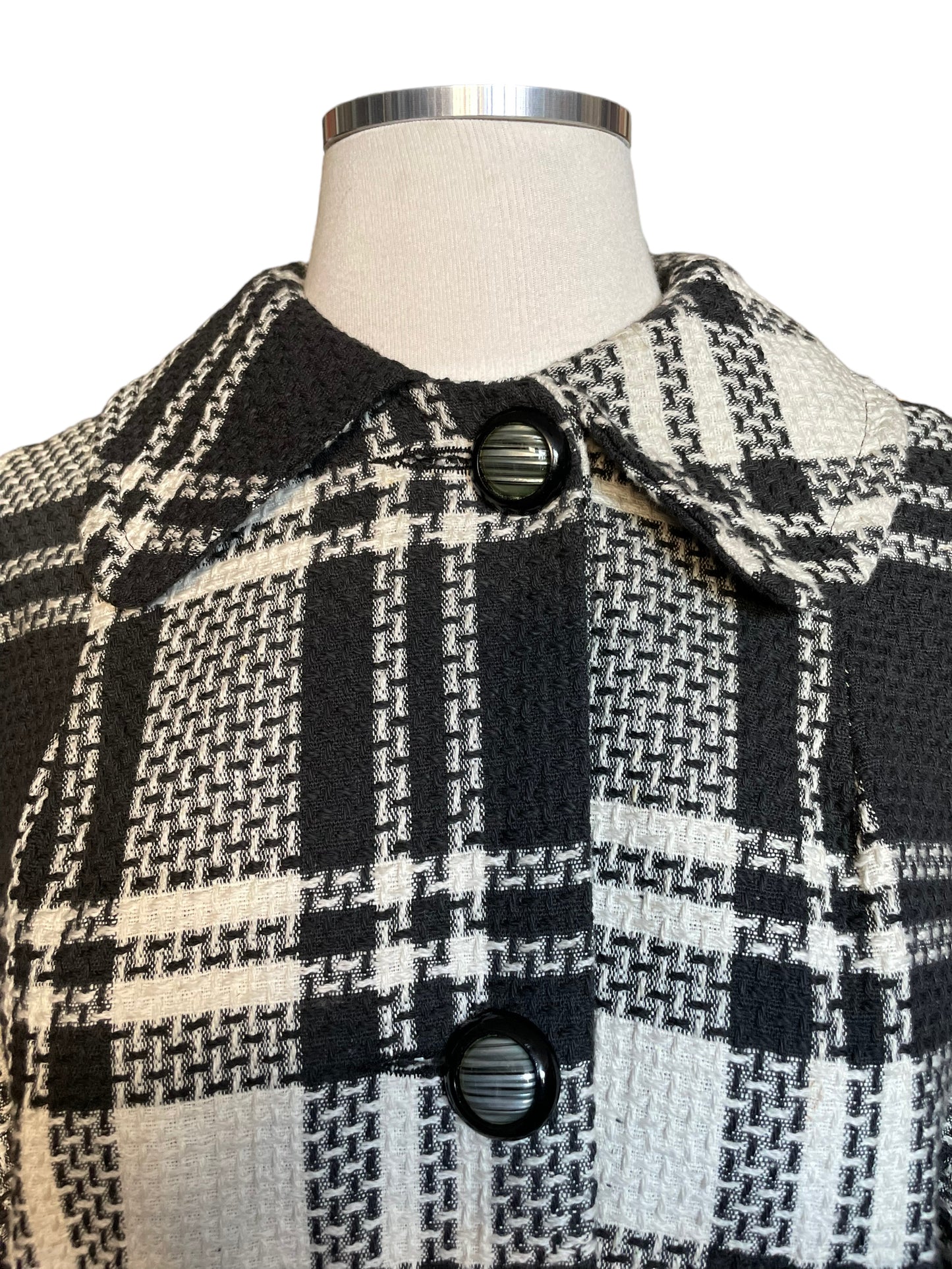 Front collar view of Vintage 1960s Black and White Plaid Coat | Barn Owl Ladies Coats | Seattle True Vintage