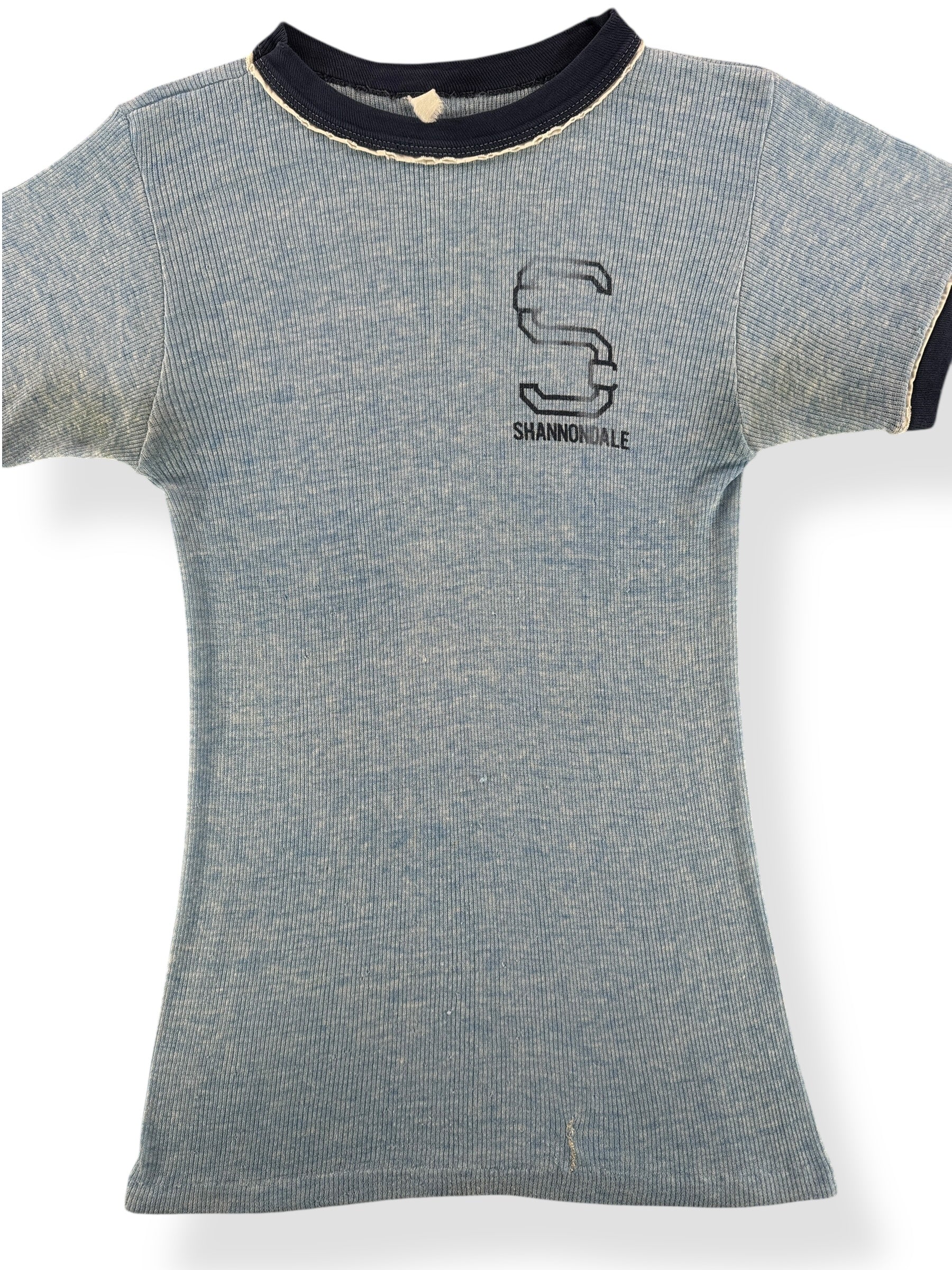 Front Close Up of Vintage Shannondale Stretchy Ringer Tee SZ XS