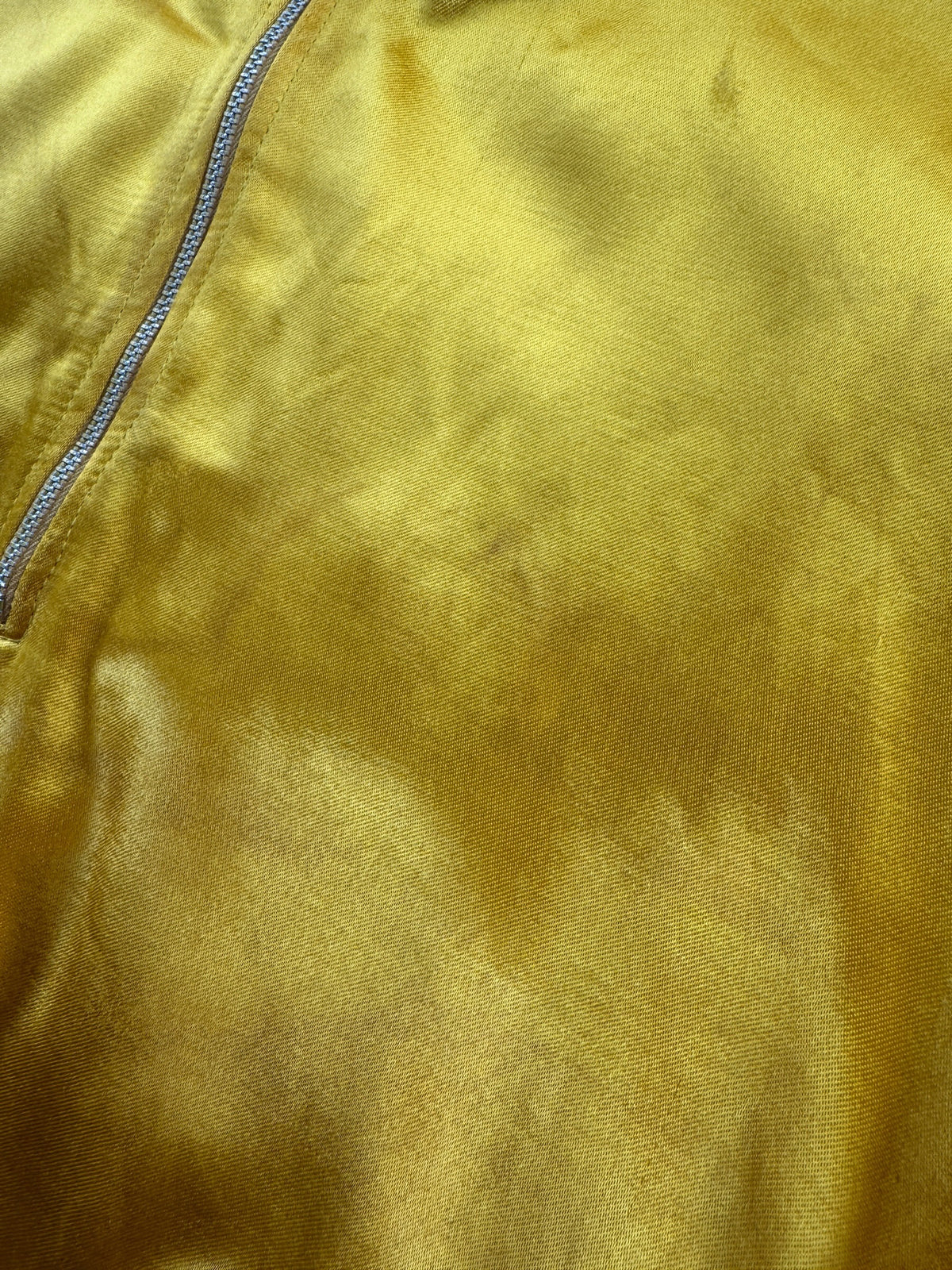 Minor staining on sleeve of Vintage 40s Goodyear Tires Satin Jacket SZ 42